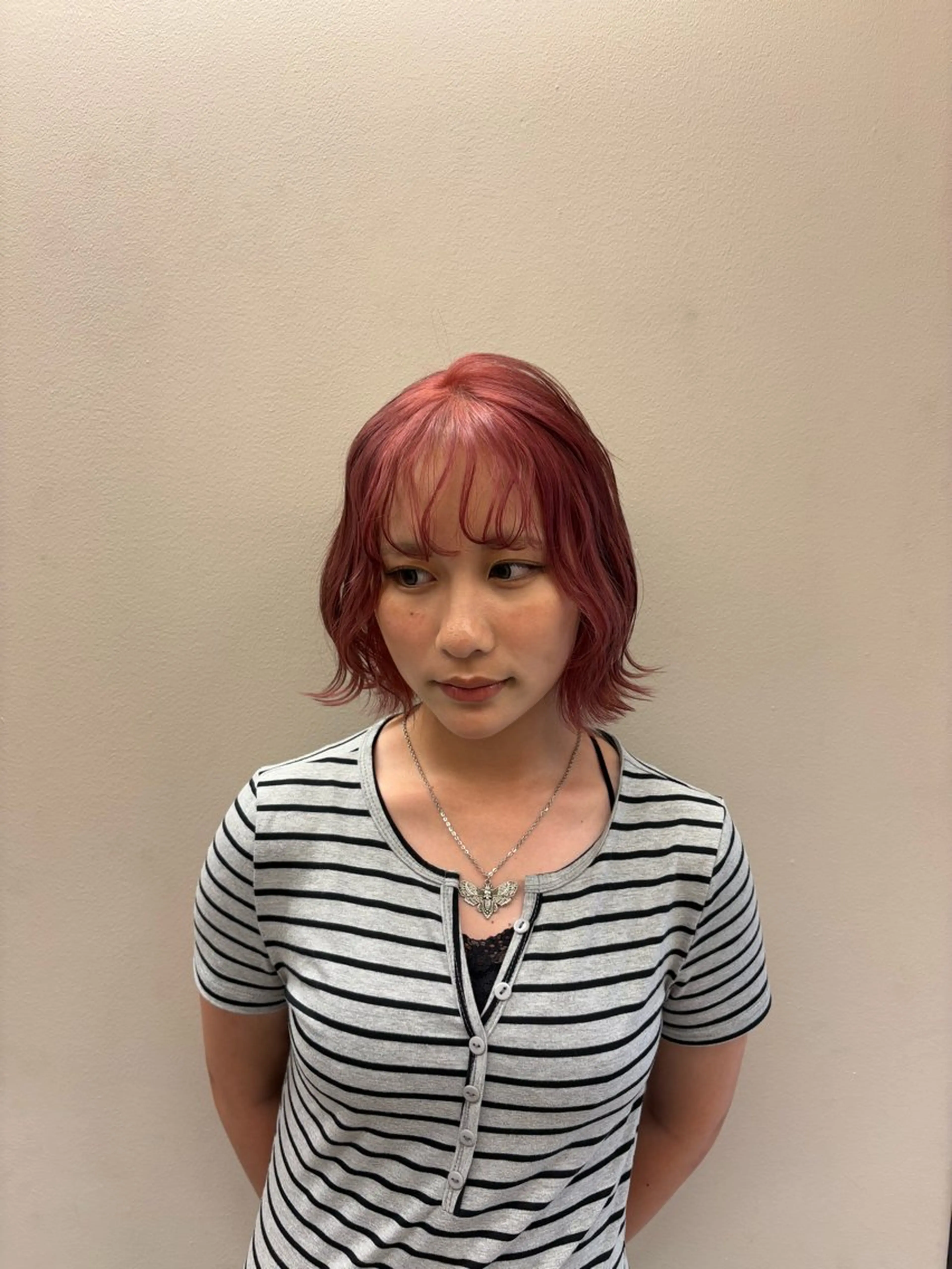 ショート ヘアカラー 🐈‍⬛ブリーチ カラー特化🐈‍⬛彩のヘアスタイル