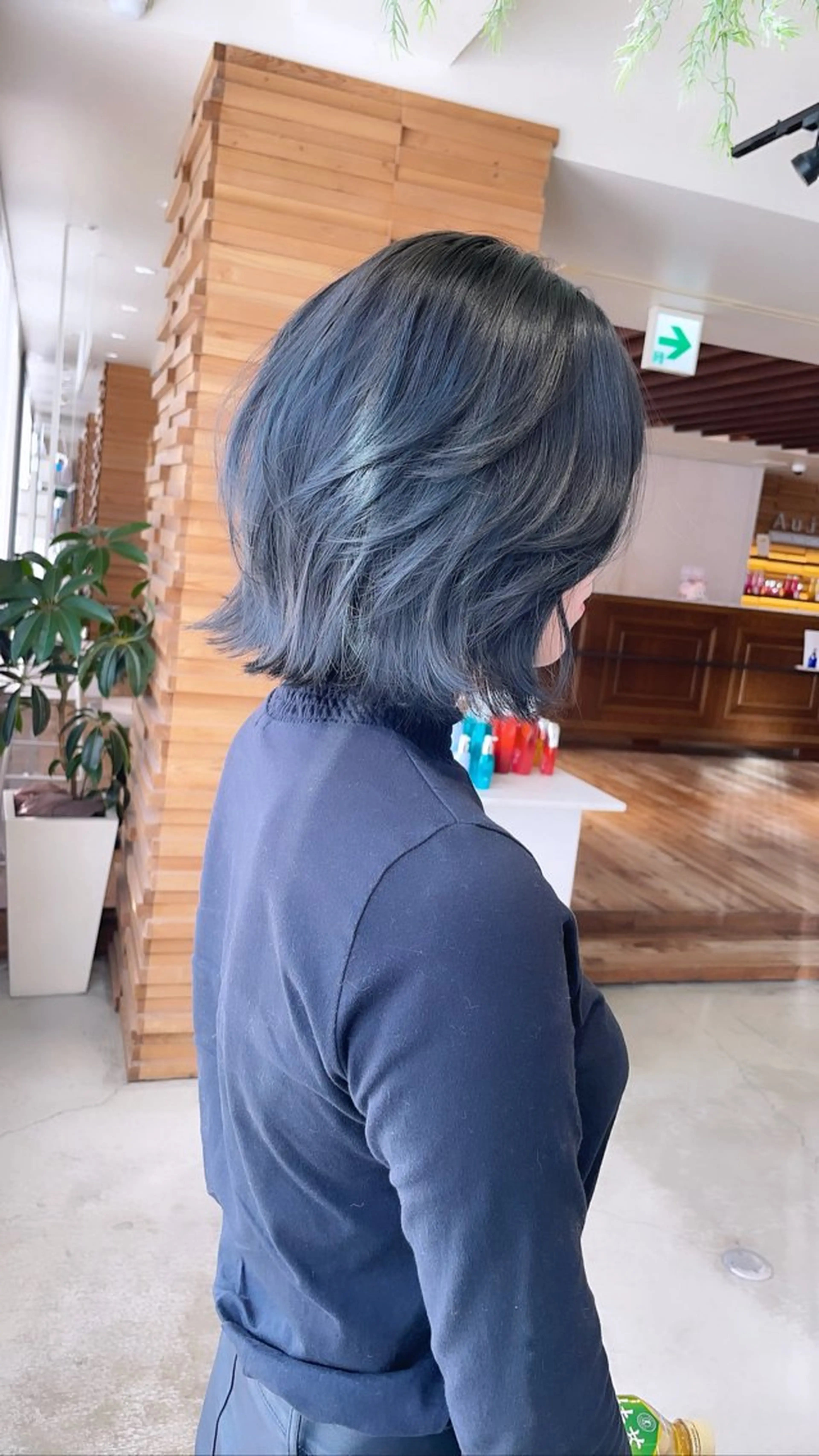 ミディアム ボブレイヤー ボブ レイヤーカット ウルフカット カット ヘアカラー トリートメント ガレリアエレガンテ栄店所属・ウルフカット/ ハッシュカット/山路のヘアスタイル