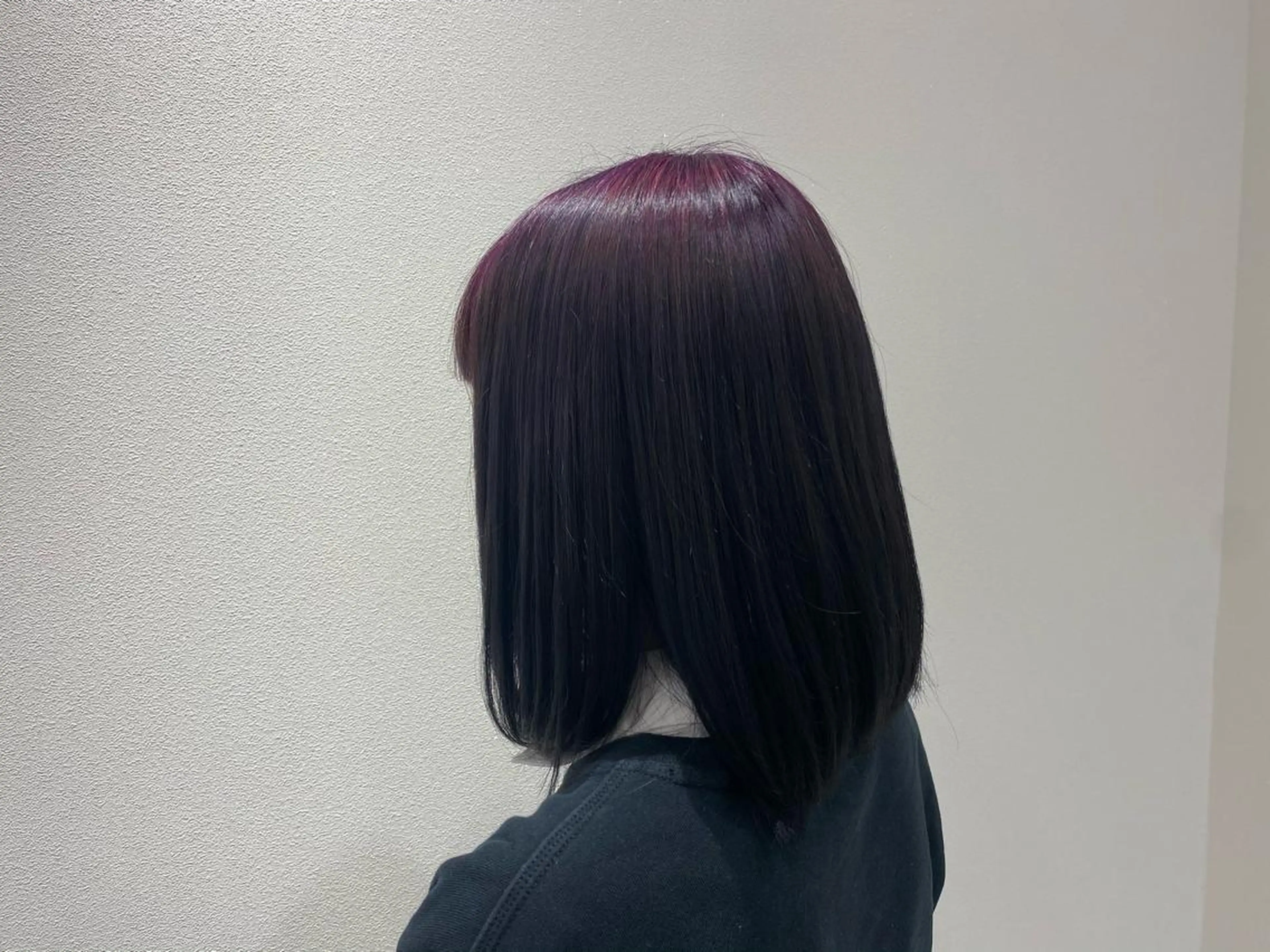 ミディアム カラー 黒髪 バイオレットカラー 💘韓国カラー💘 クルミのヘアスタイル