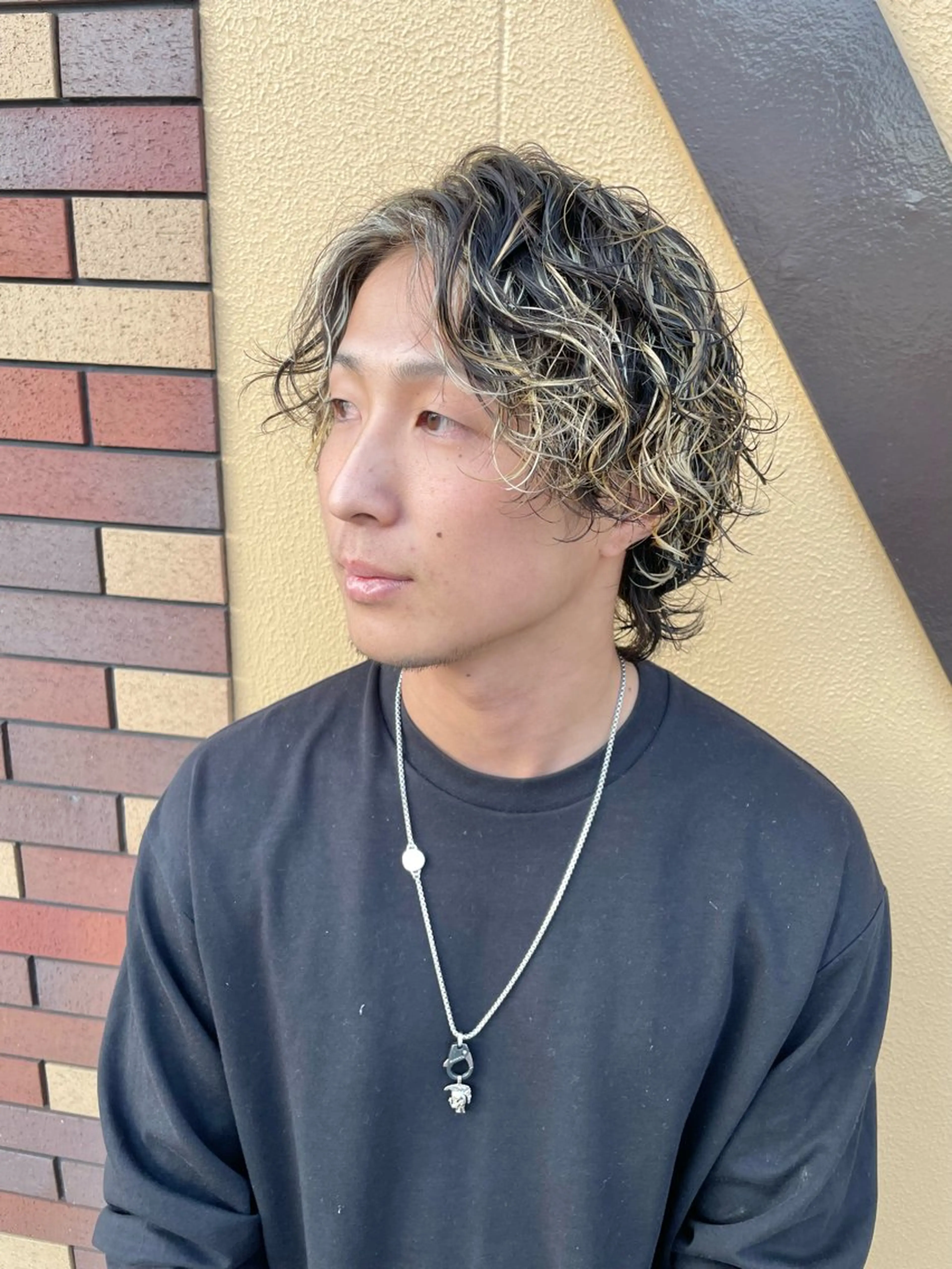 メンズ限定【ミニモ限定価格】カット＋パーマ＋ハイライトの写真