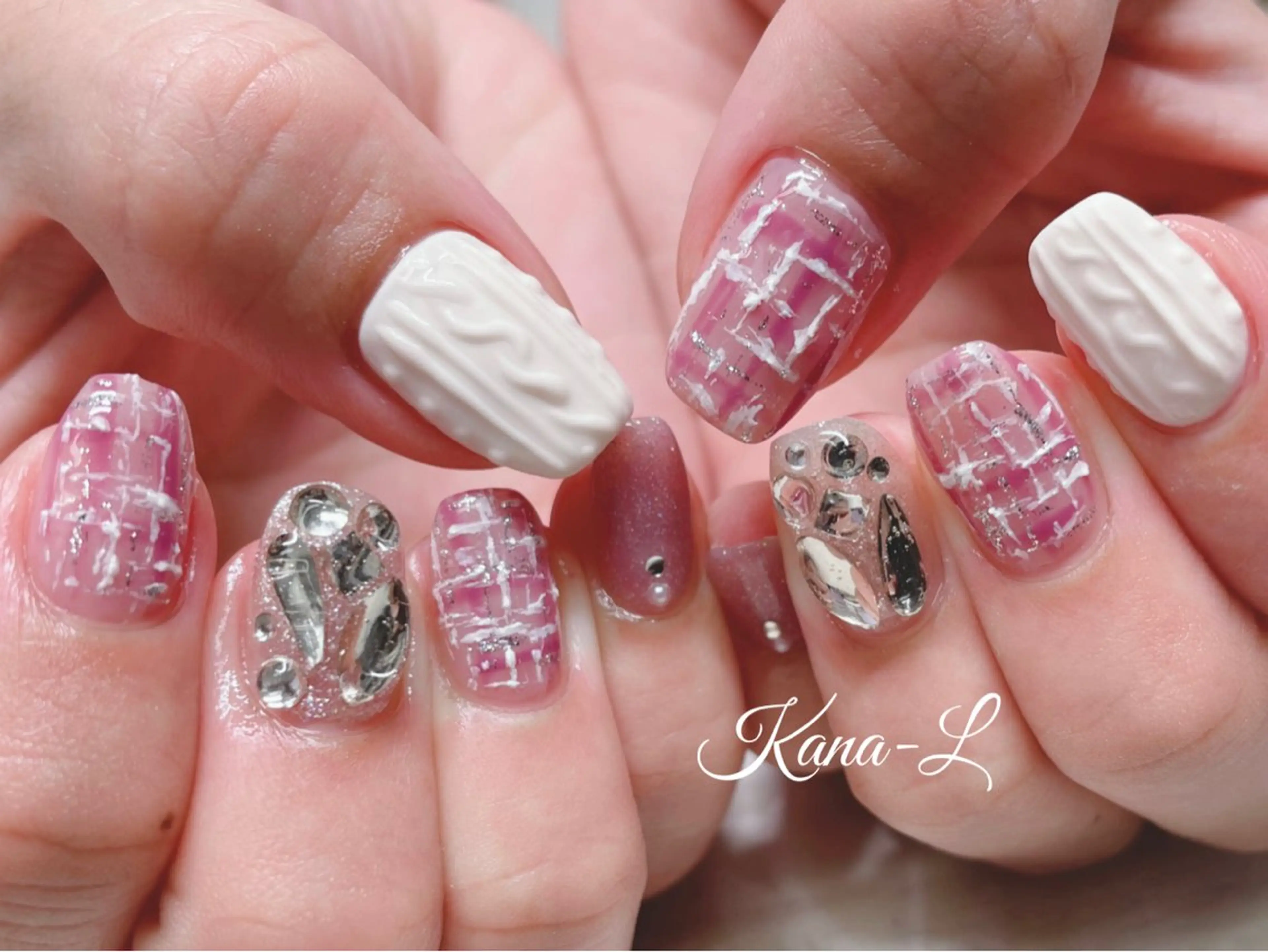 ネイル ジェルネイル パラジェル ツイードネイル 冬ネイル 芦辺 香奈のネイルデザイン