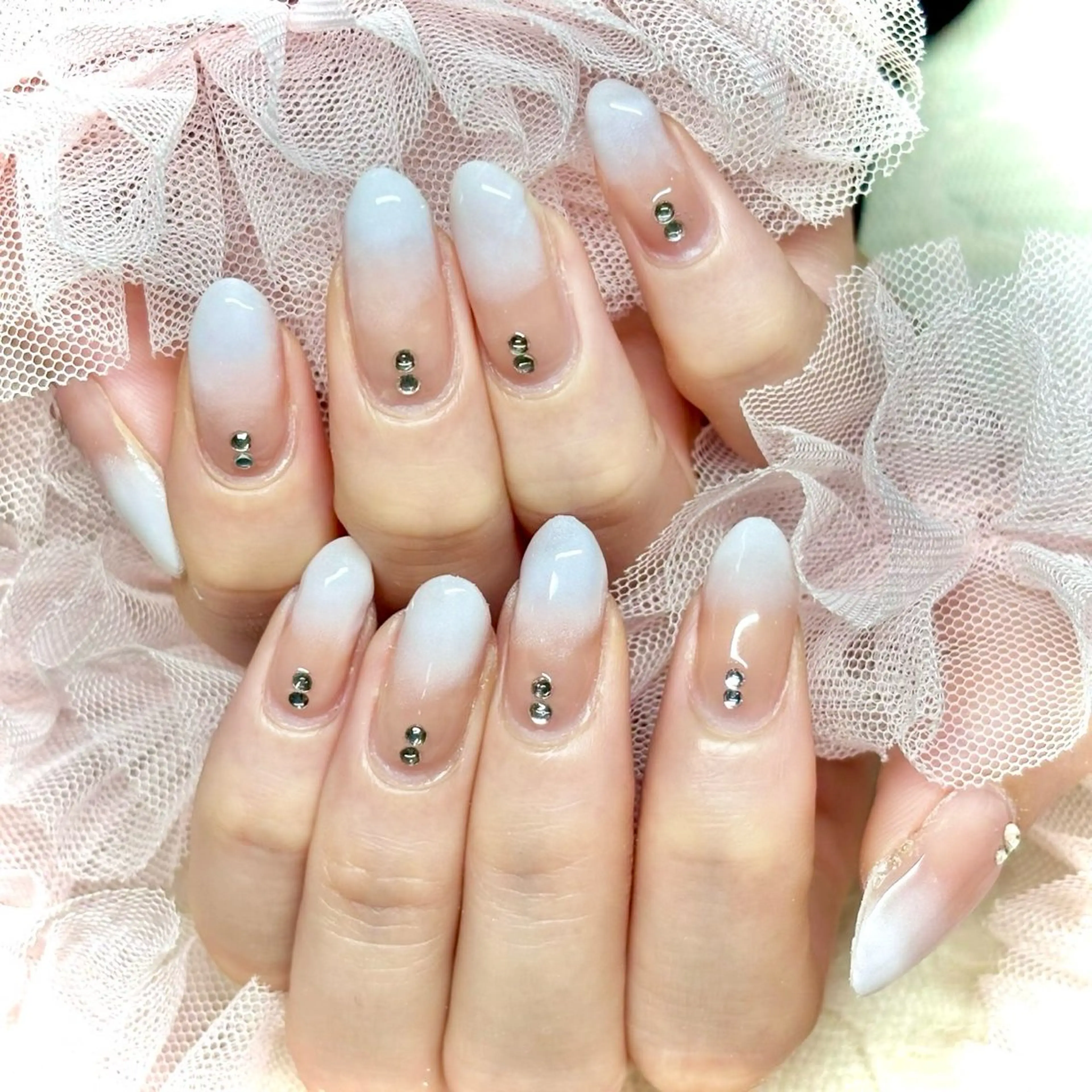 ネイル 韓国ネイル ストーンネイル ワンホンネイル miminon 自宅ネイルサロンのネイルデザイン