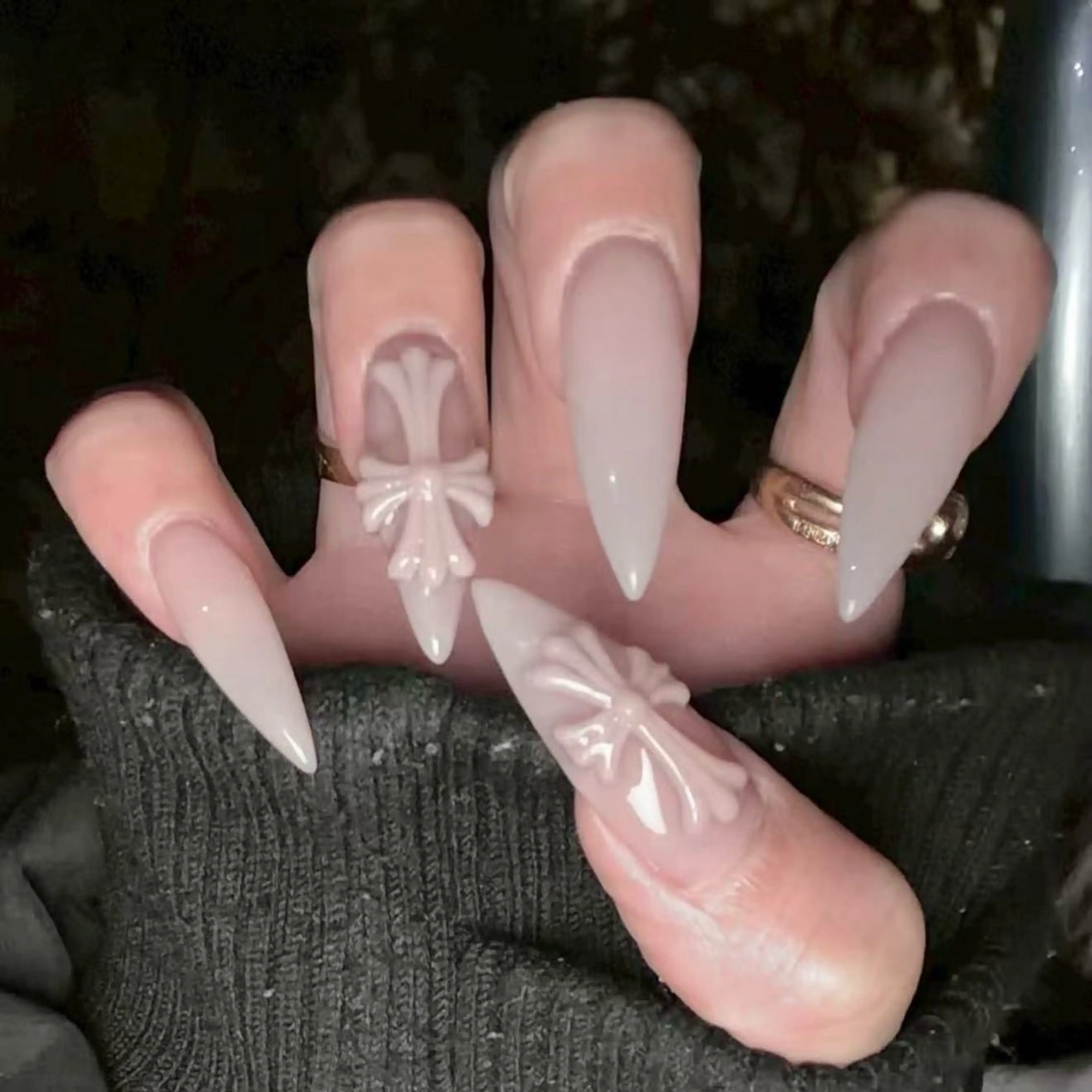 ネイル オーロラネイル チークネイル 長さ出し フットネイル フレンチネイル J&C Nail Salon吉祥寺所属・Yu  Ki ネイルのネイルデザイン