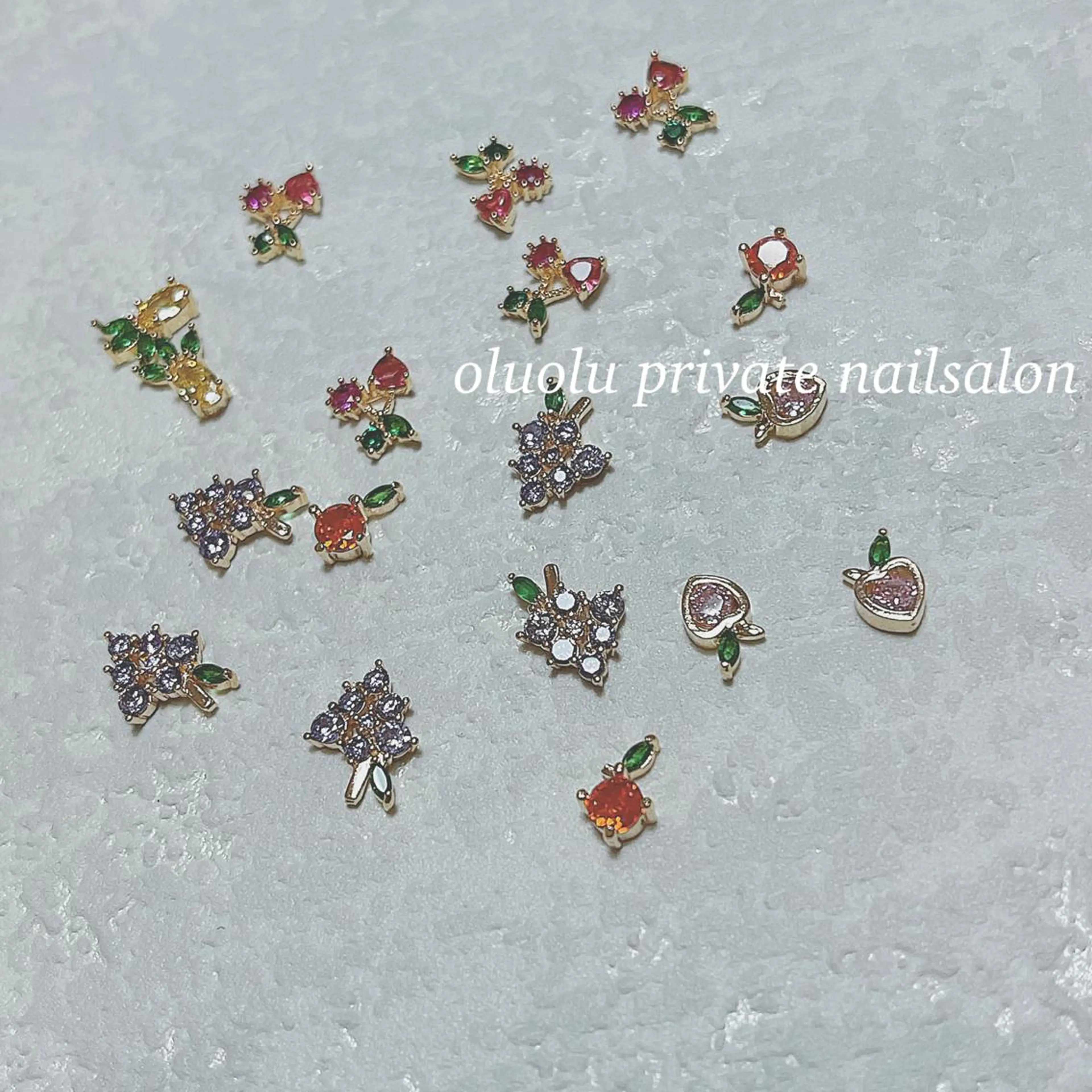 ネイル アートネイル フットネイル ジェルネイル 韓国ネイル ニュアンスネイル フットネイル 大村 紬華のネイルデザイン