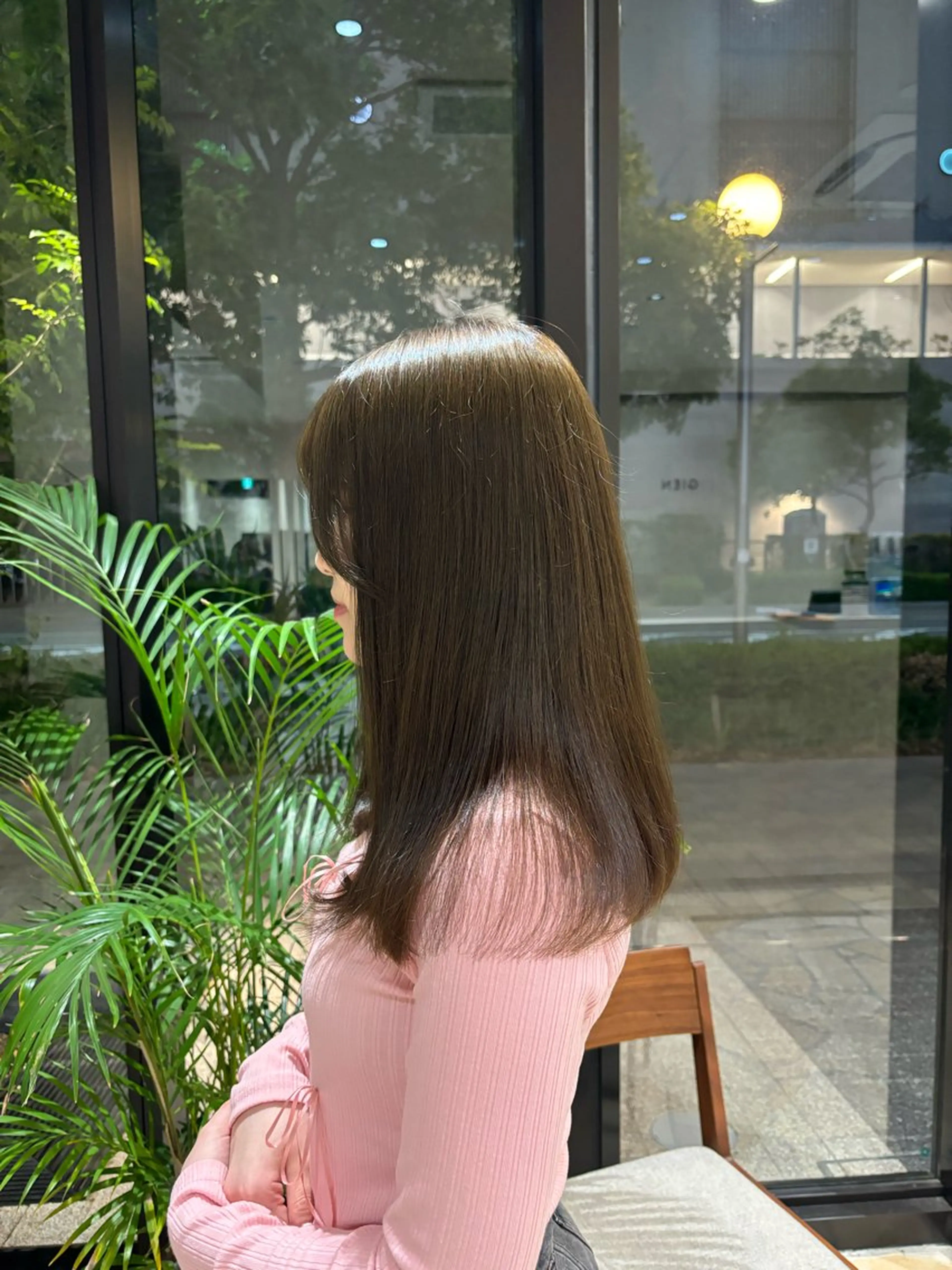 ミディアム 太田代 桃のヘアスタイル