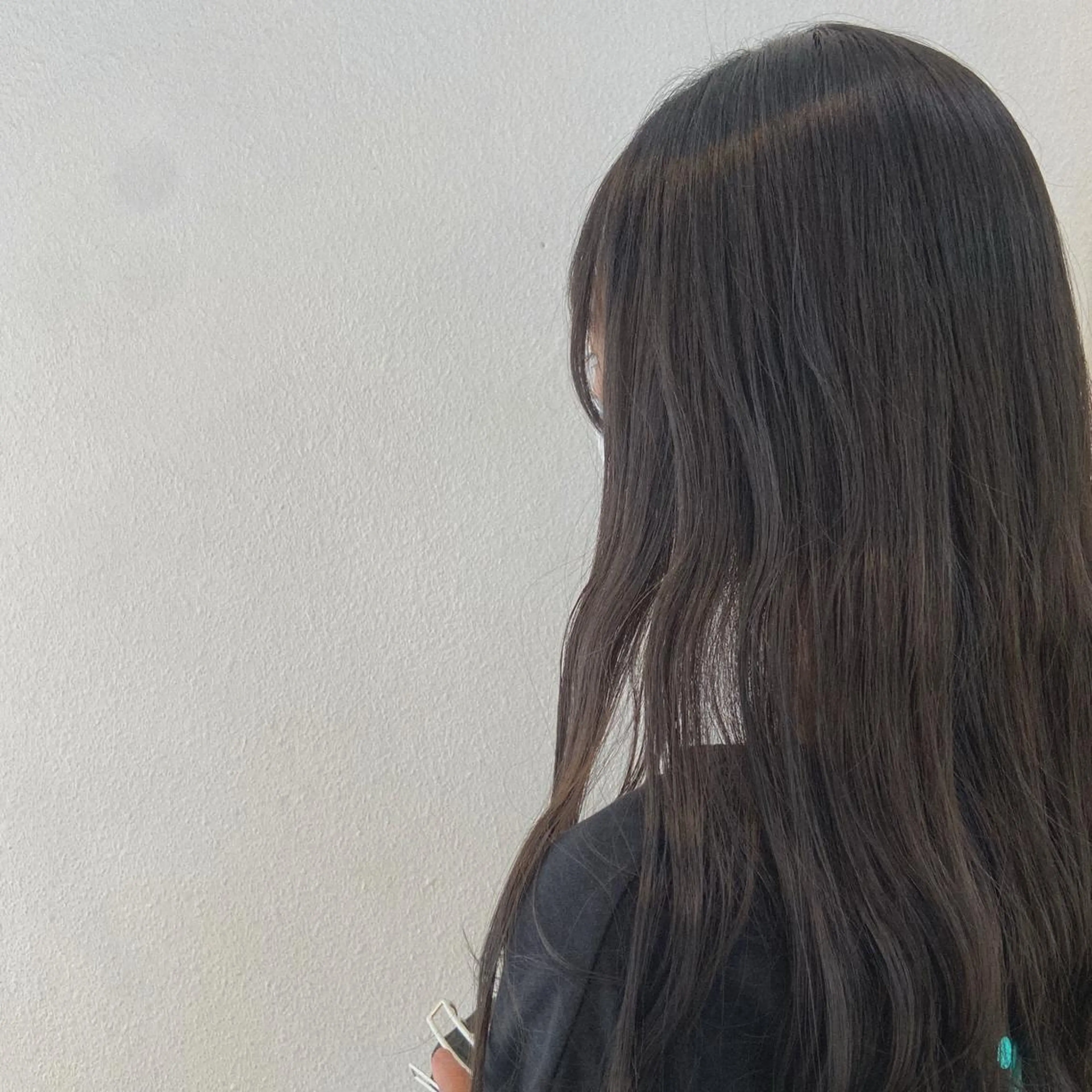 セミロング 🍒マツダ エナ‎🤍のヘアスタイル