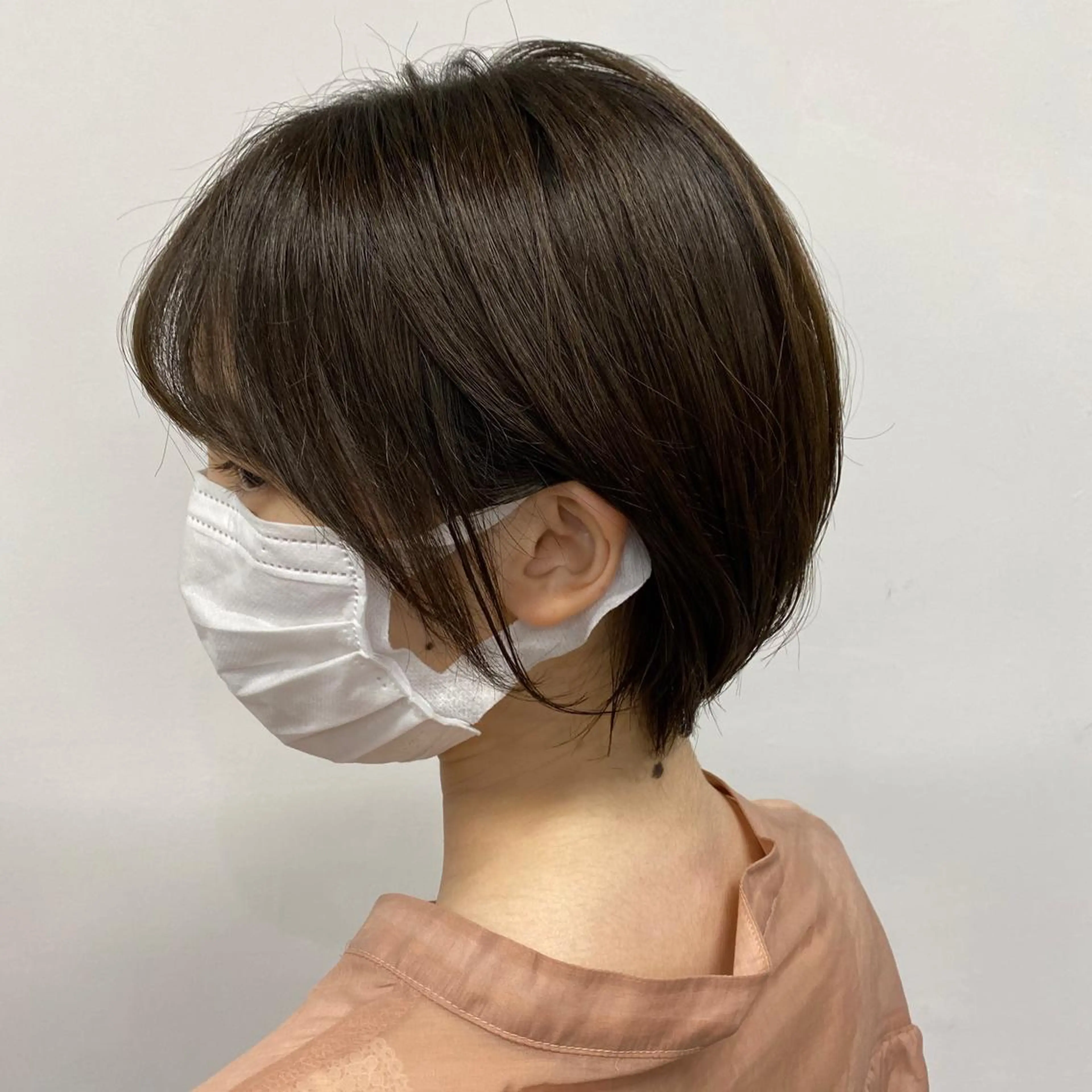 セミロング 韓国風ベージュ🤎 赤みなし🌿横浜🤎のヘアスタイル