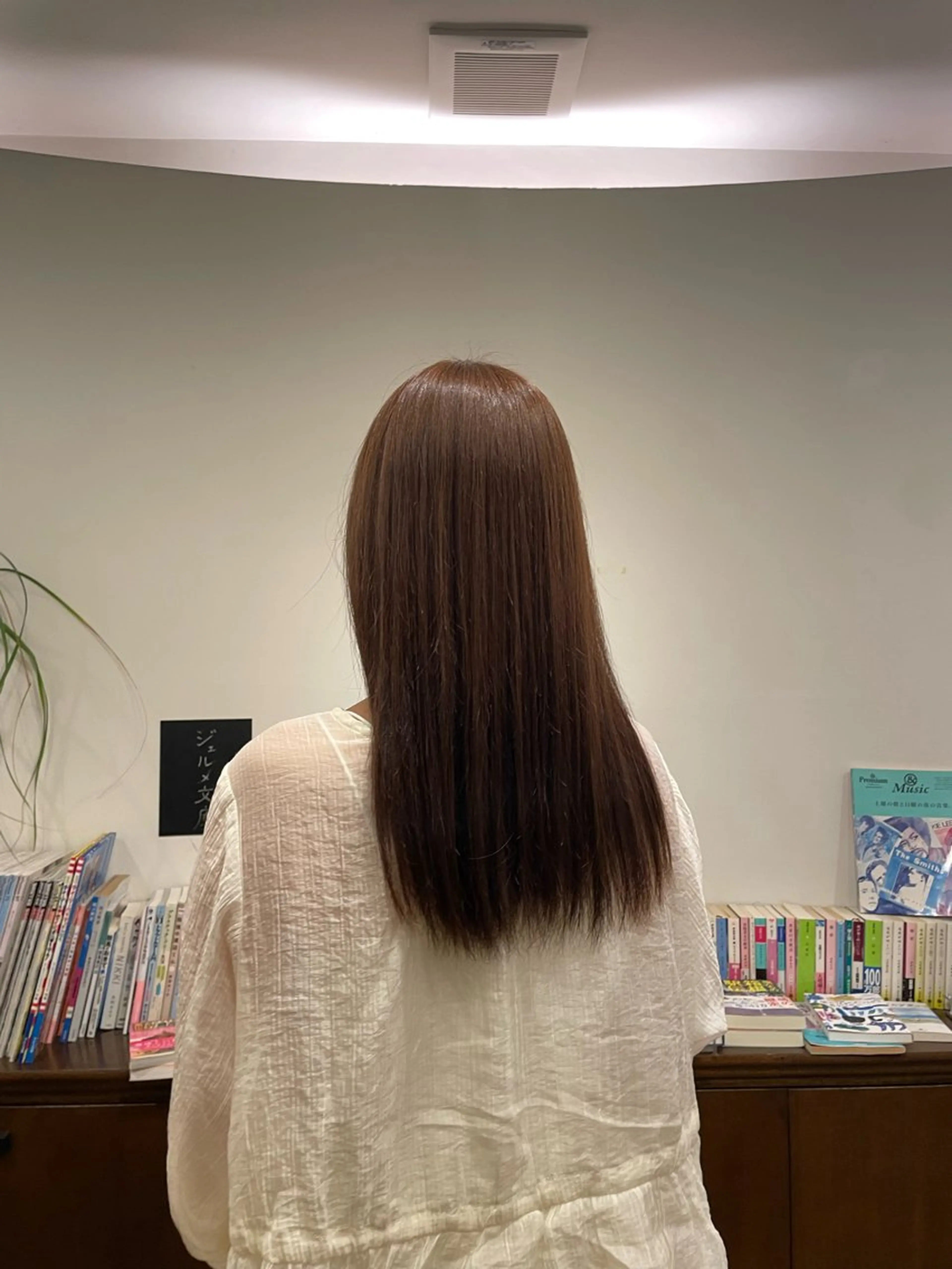 カラー ジェルメヘアー所属・城田 萌子のヘアスタイル