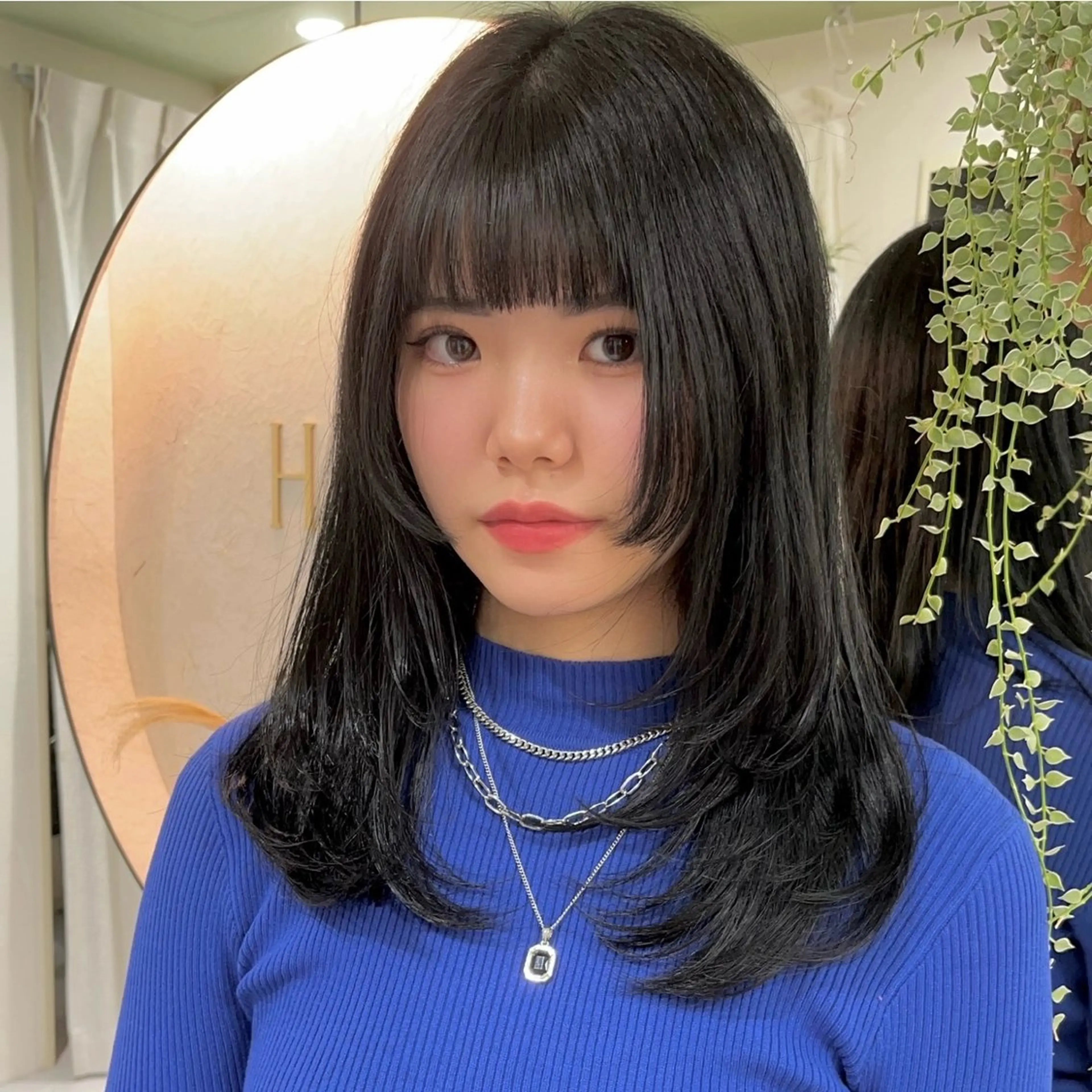 セミロング カット エクステ MOE🐈‍⬛🎀 エクステ/ワンホンのヘアスタイル