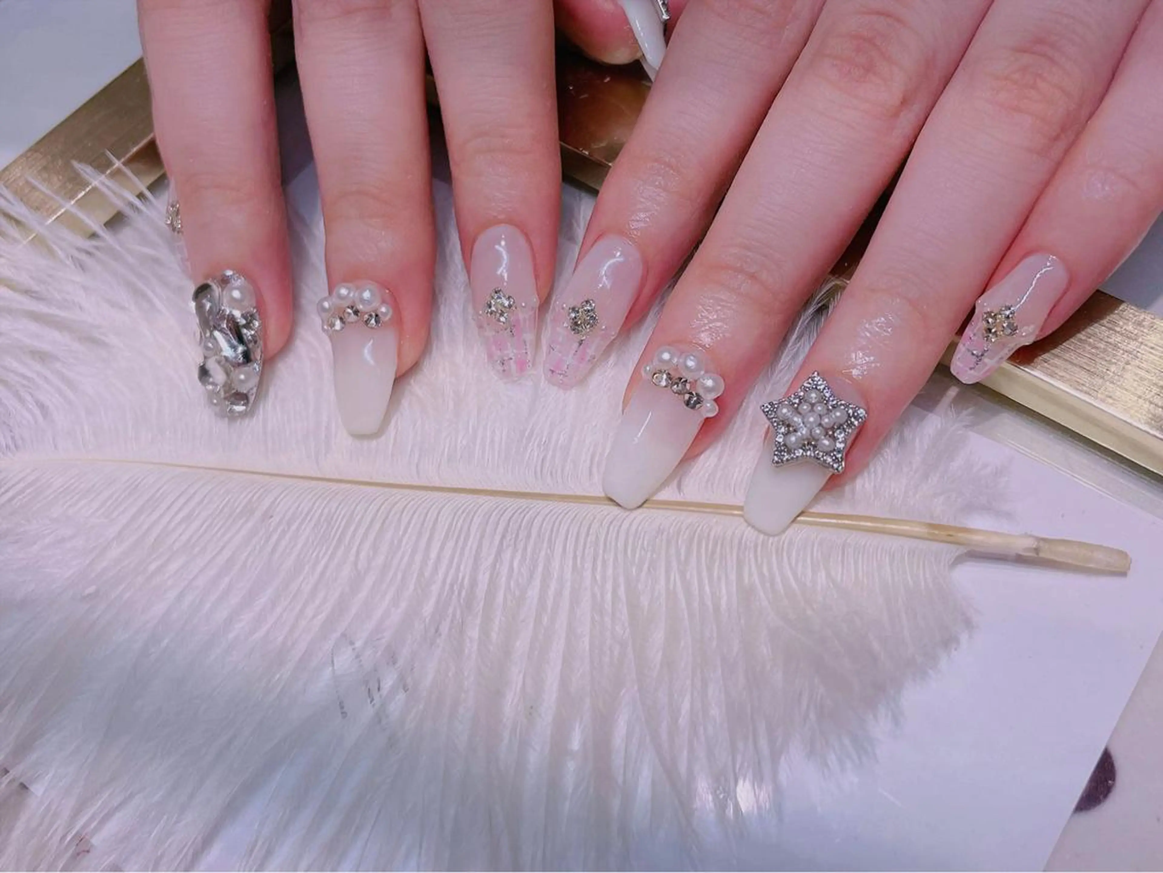 ネイル 美爪パラジェル導入店 Sunnilyのネイルデザイン