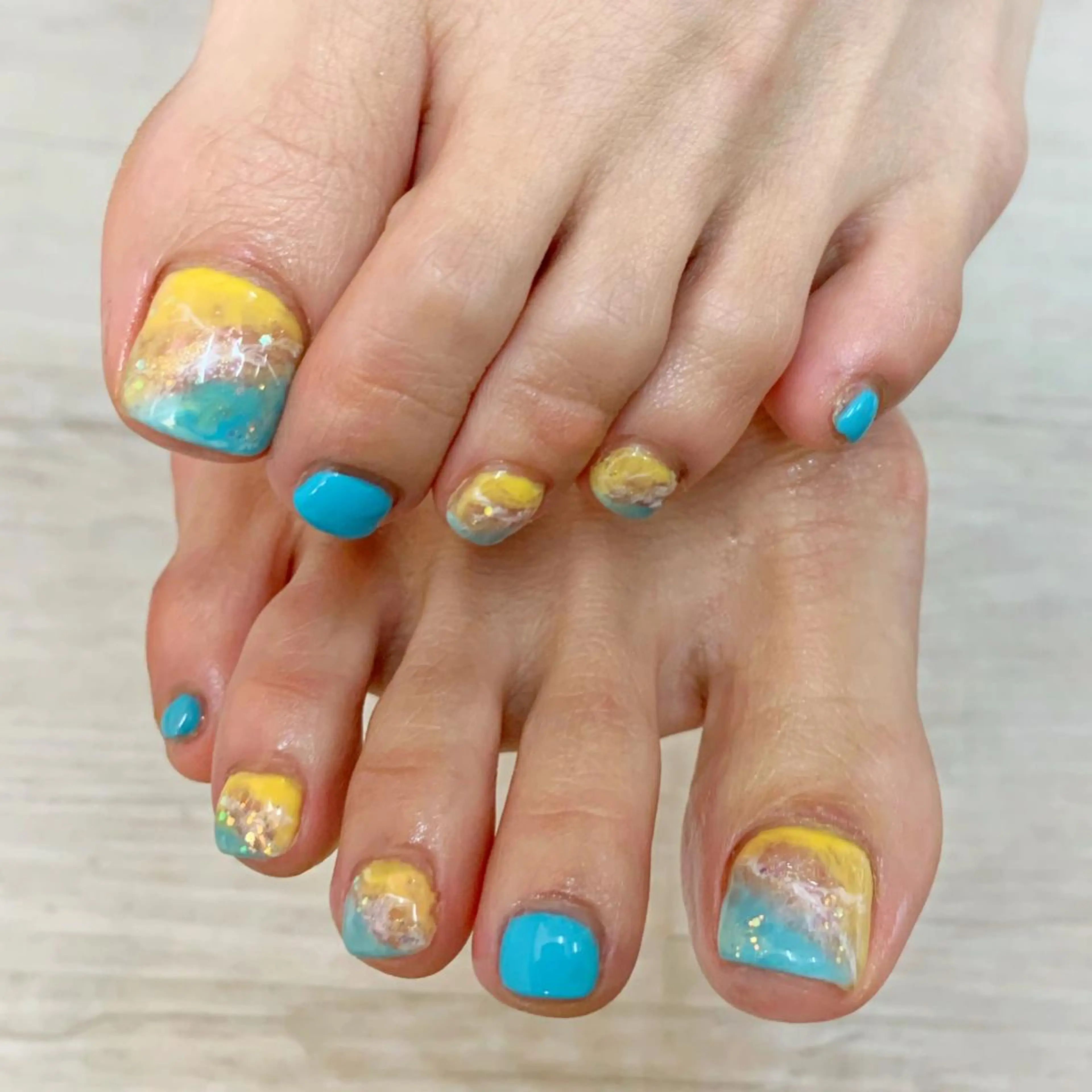 ネイル glossnail MIKIのネイルデザイン