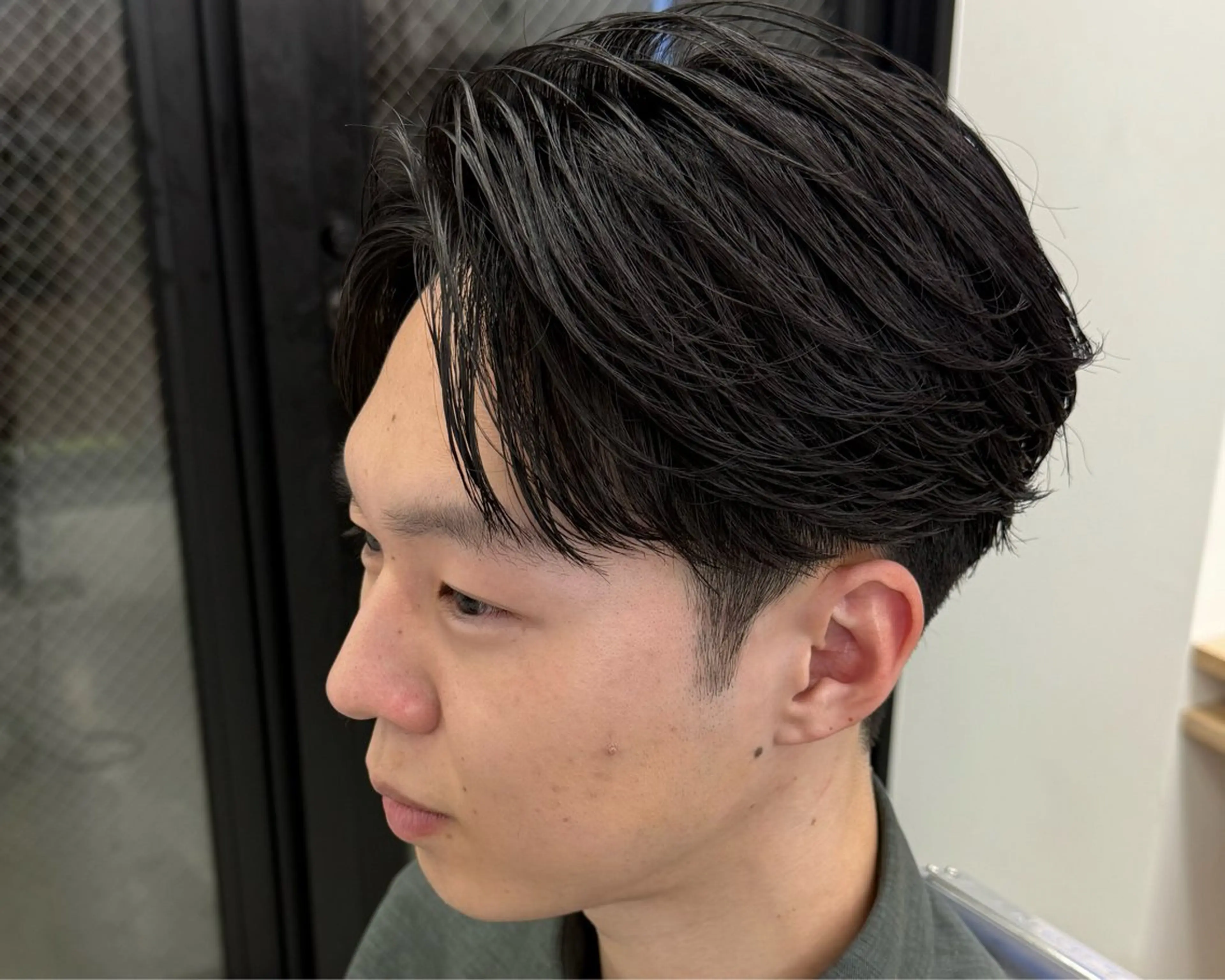 パーマ メンズ メンズブリーチ フェザーパーマ メンズパーマ ニュアンスパーマ パーマ Lond LOGAN所属・古田和也/メンズ特化 /ニュアンスパーマのヘアスタイル