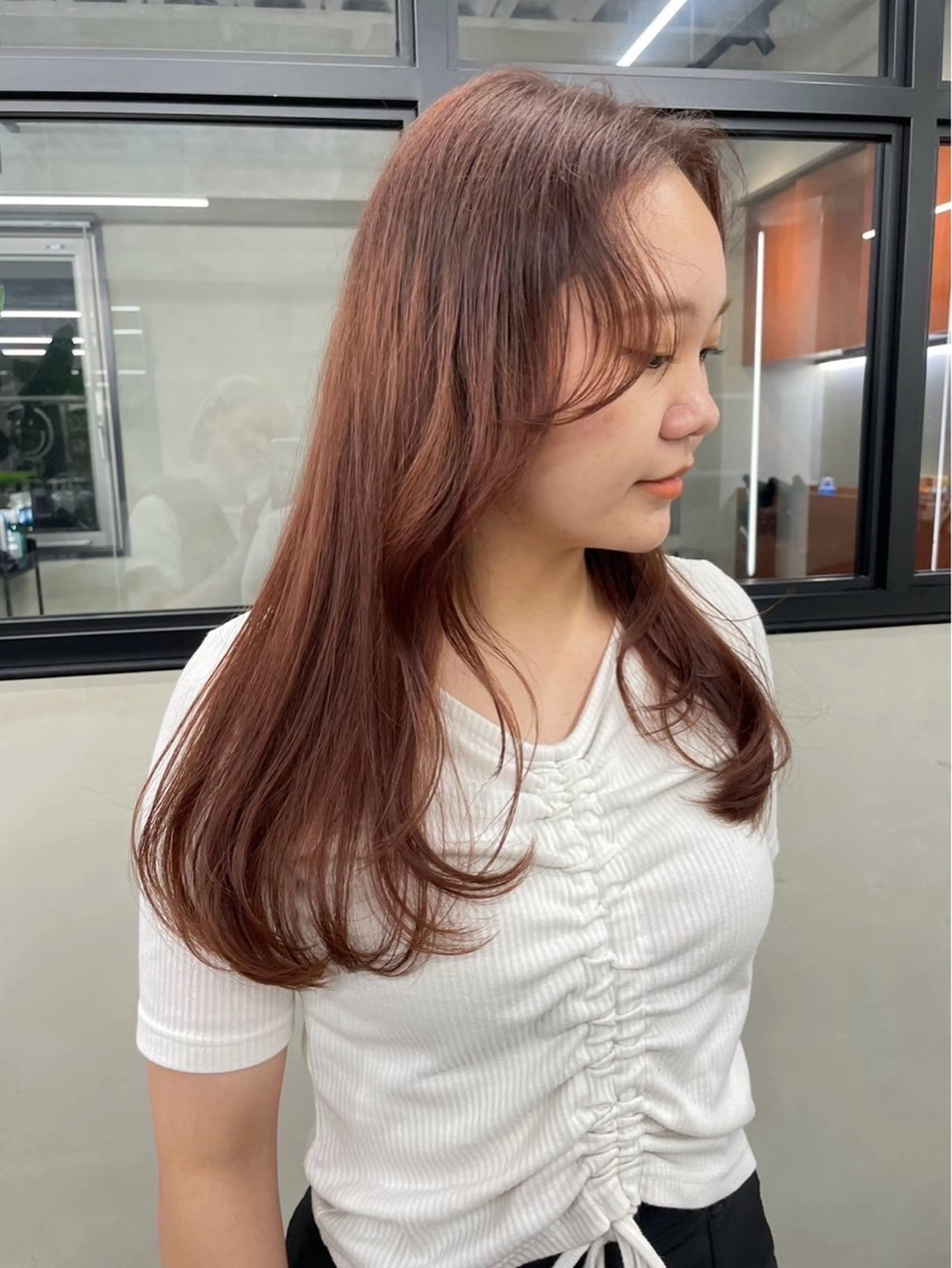 カラー ヘアカラー スパイキーショート/ センターパート/奈菜のヘアスタイル