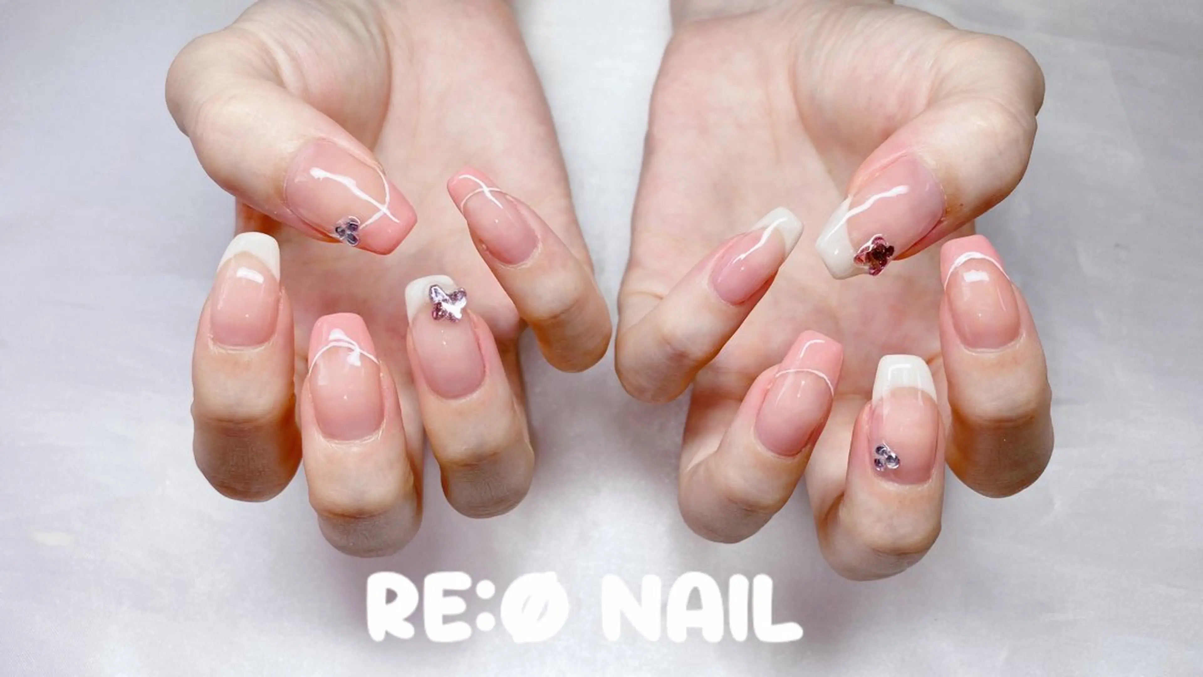 ネイル フレンチネイル ハンドネイル Re:Ø nail 🩵TSUJIのネイルデザイン