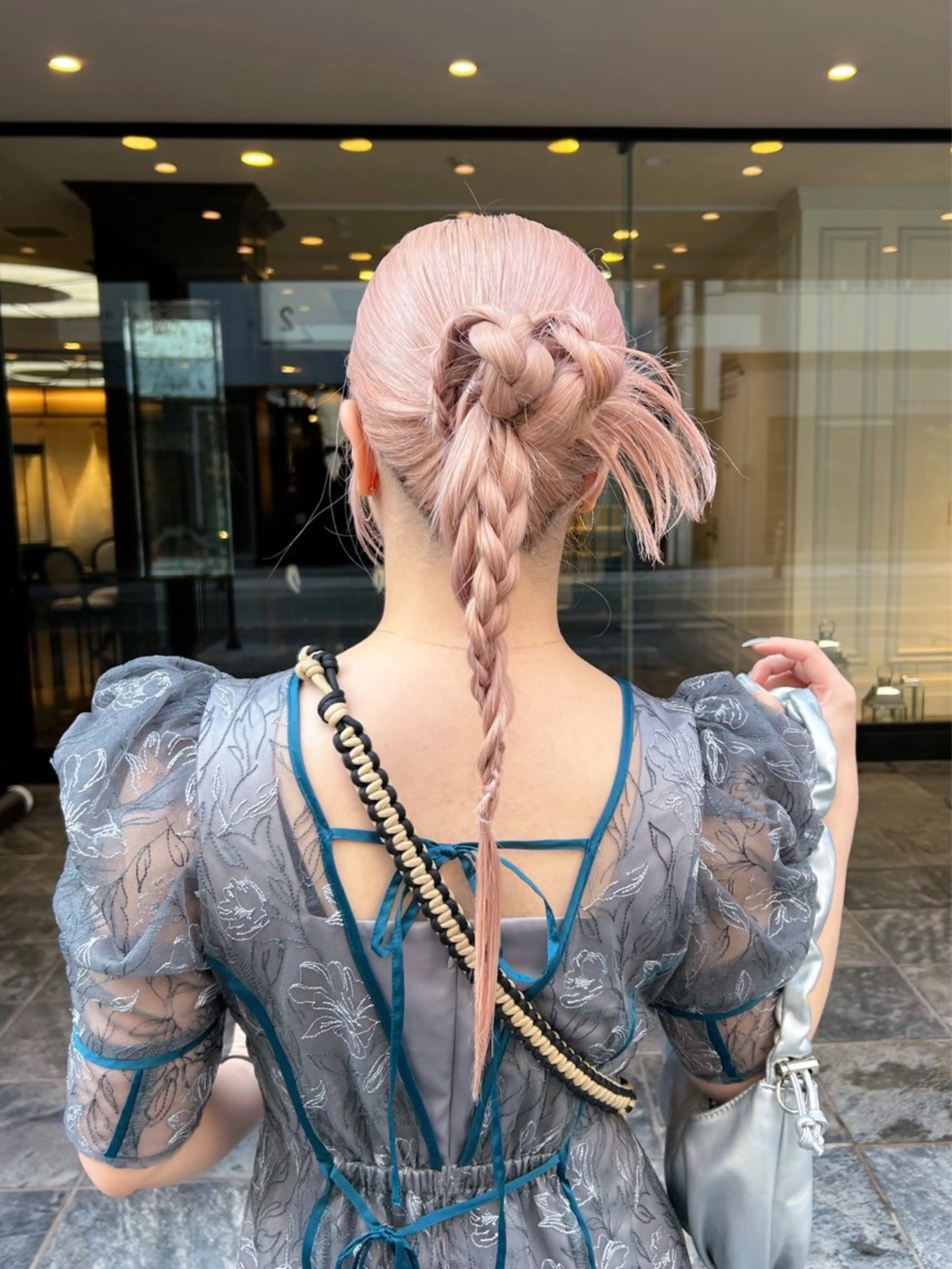 ロング ヘアアレンジ DOULAQ所属・AKO .のヘアスタイル