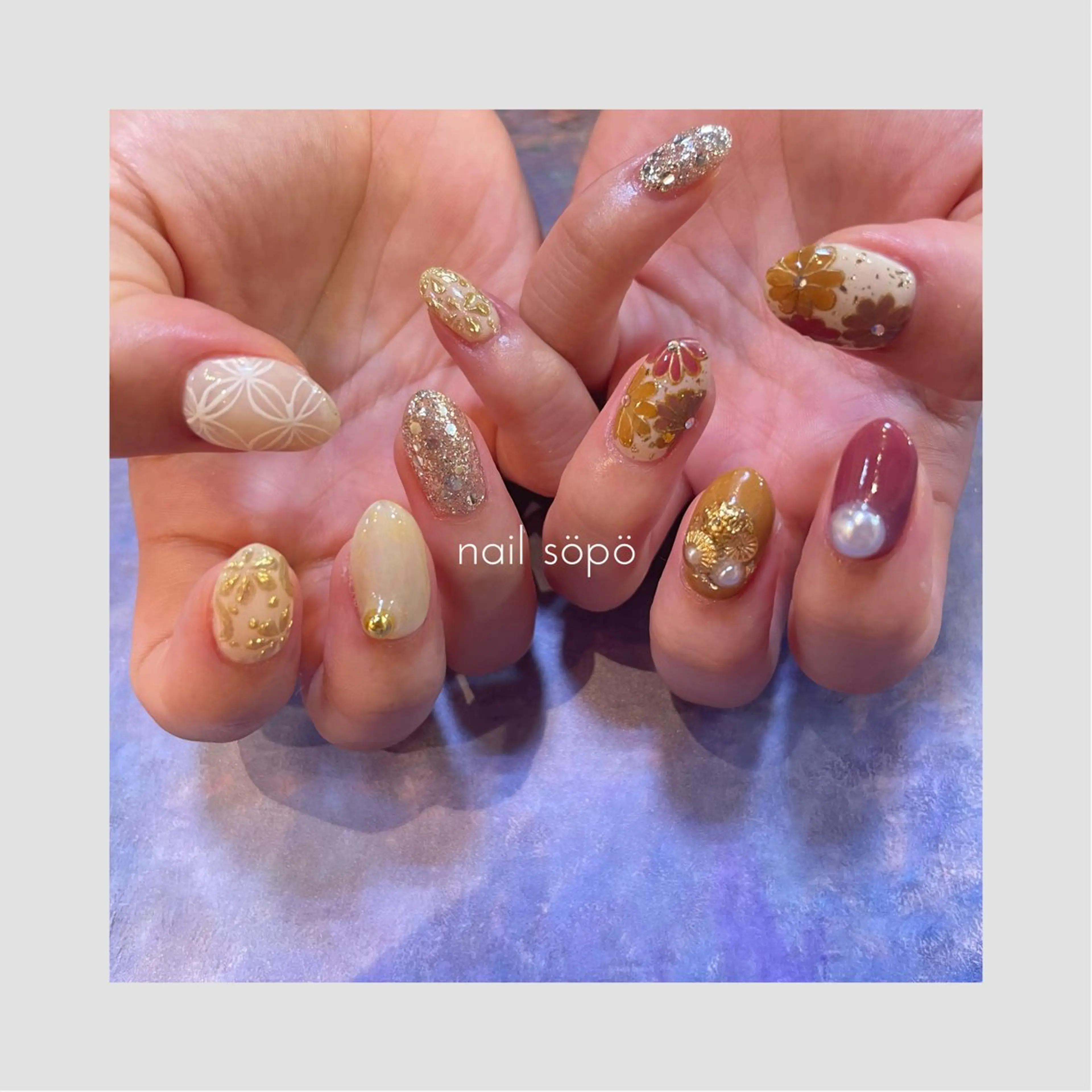 ⚠️ご連絡とれる方⚠️オフあり成人式卒業式の和柄ネイル💅2本までOK🙆♀️の写真