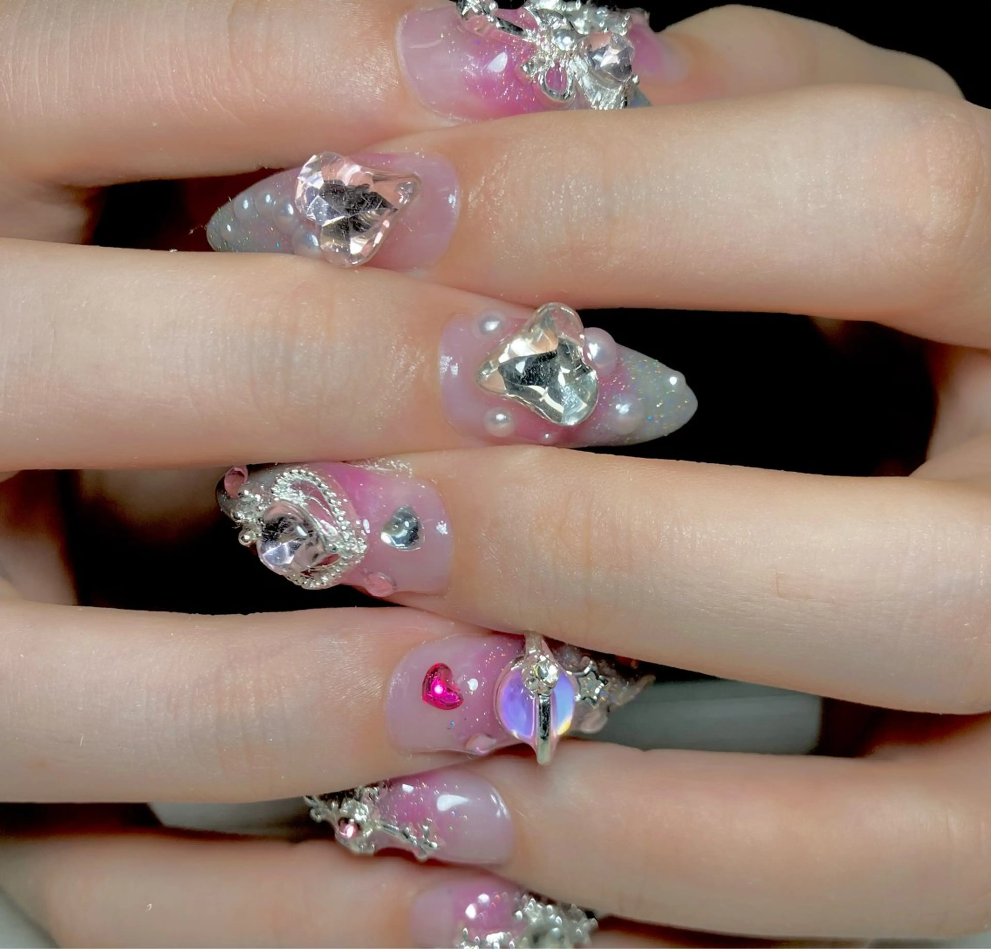 ネイル ハンドネイル Liennail 持込デザインやり放題のネイルデザイン