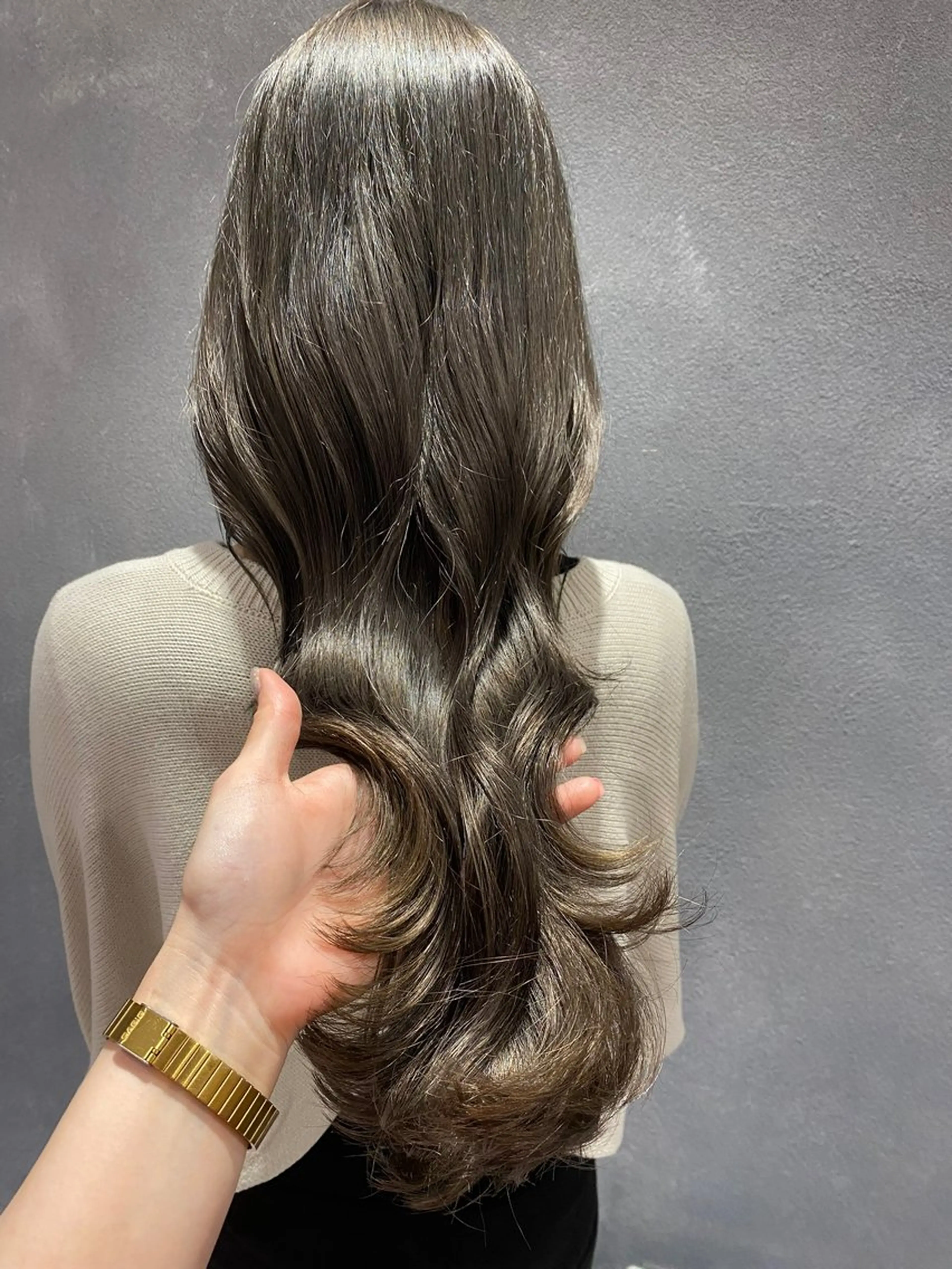 ロング アッシュ ハイライト La　Belleme byAK所属・脱白髪染め/ 木下希望のヘアスタイル