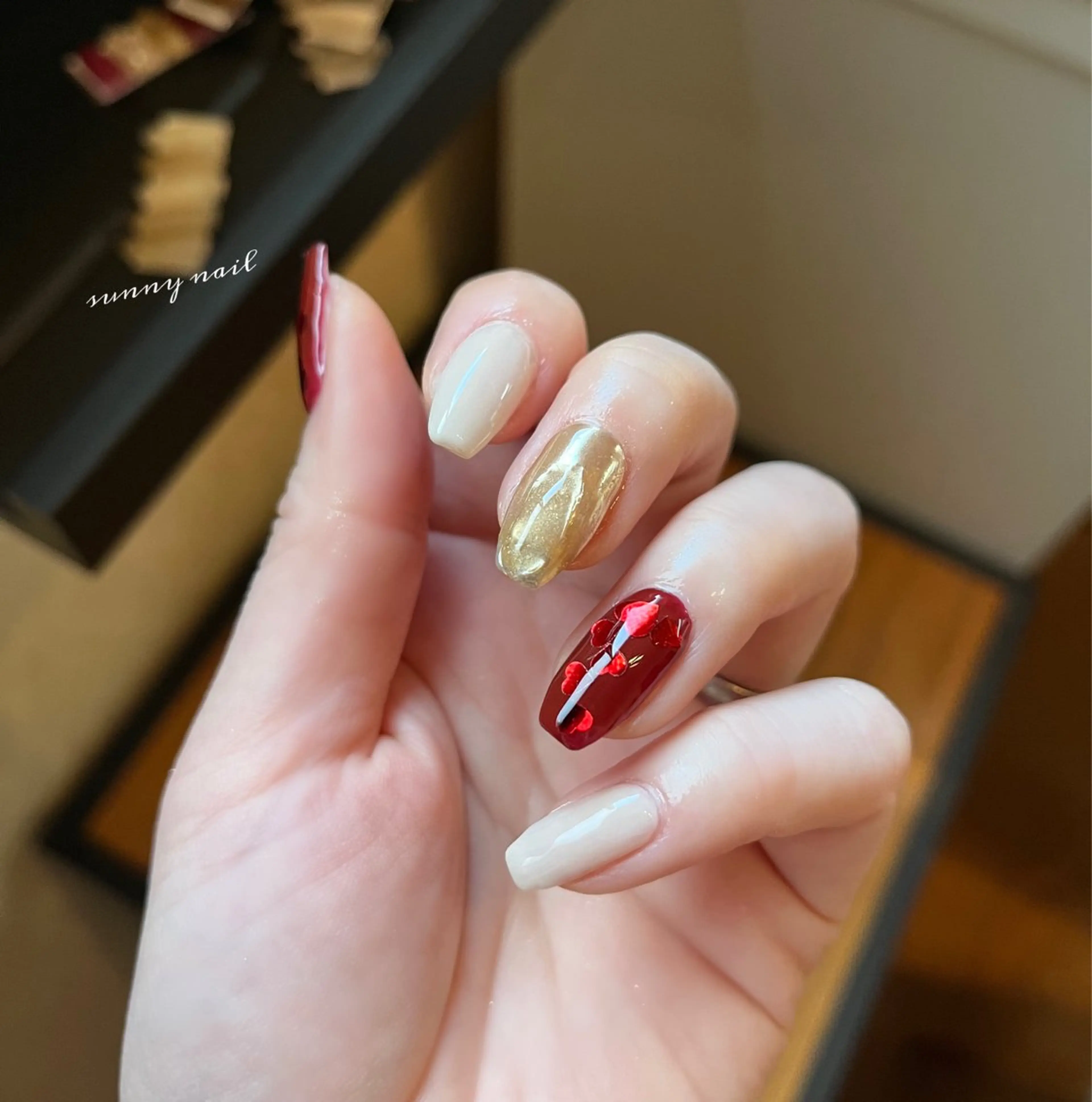 ネイル ジェルネイル ハート ミラーネイル パラジェル バレンタイン sunny nailのネイルデザイン