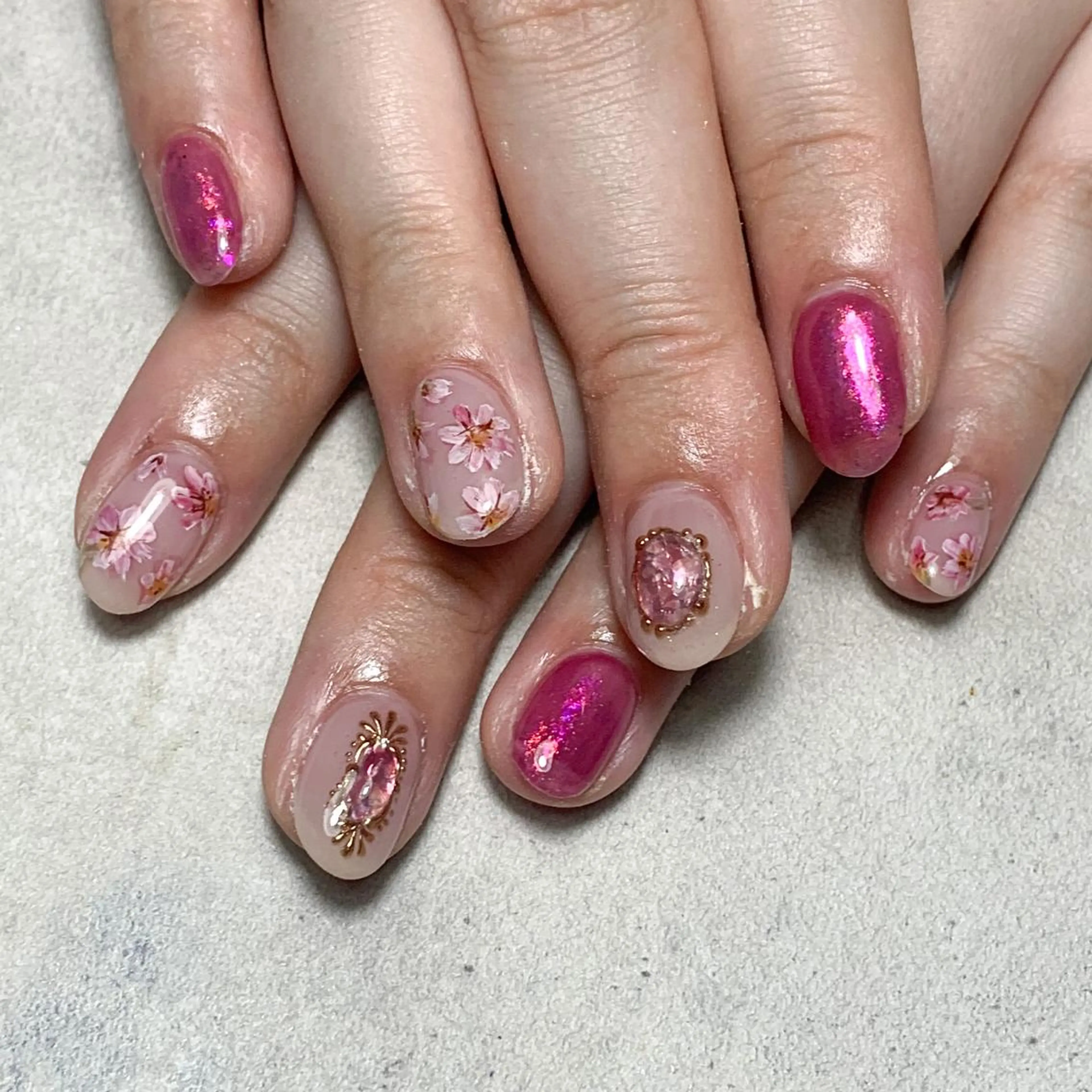 ネイル FIORITURA aiのネイルデザイン