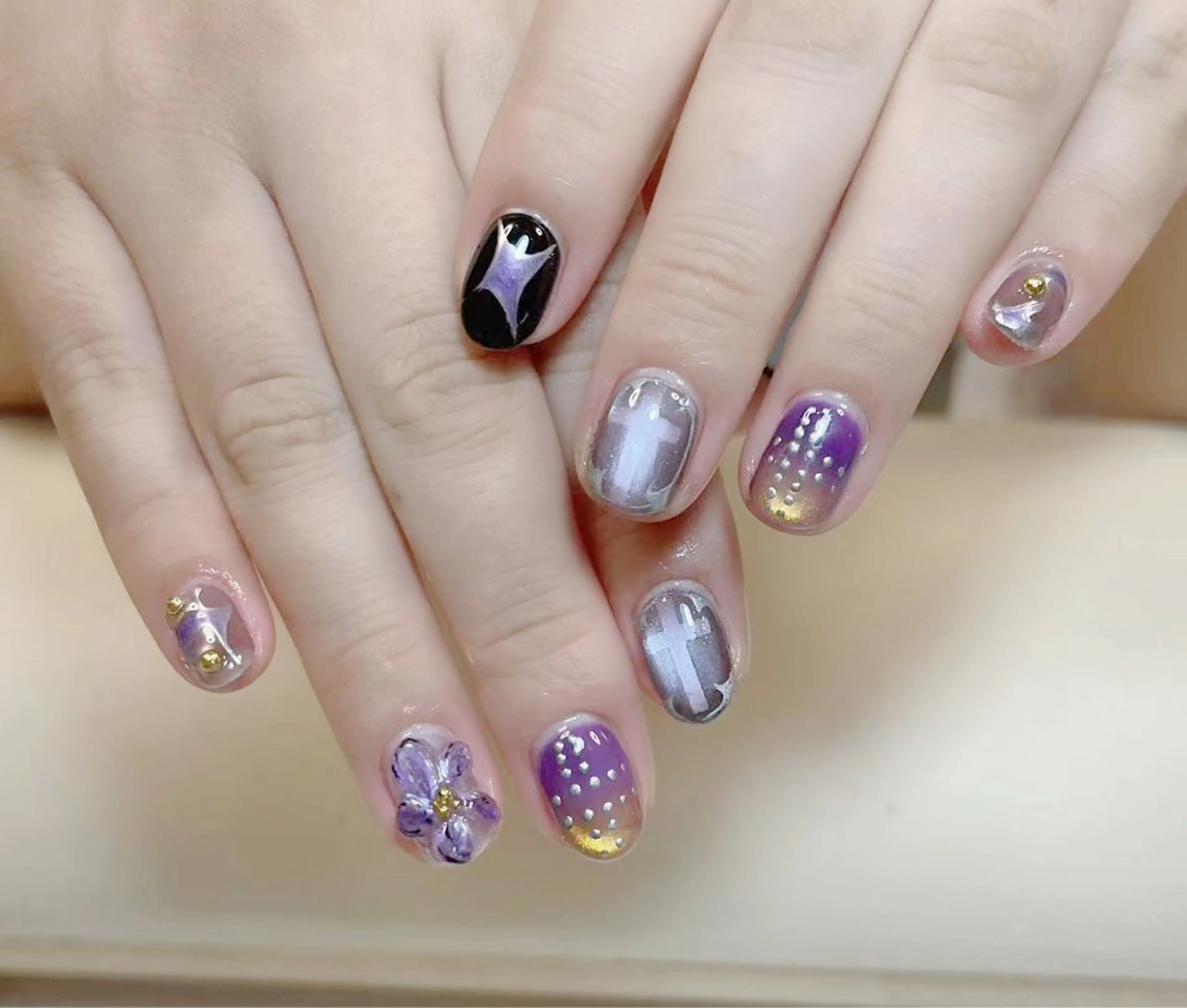 ネイル アートネイル フットネイル ジェルネイル ハート マグネットネイル Babarla　Nail　Salon所属・babarla Nailのネイルデザイン