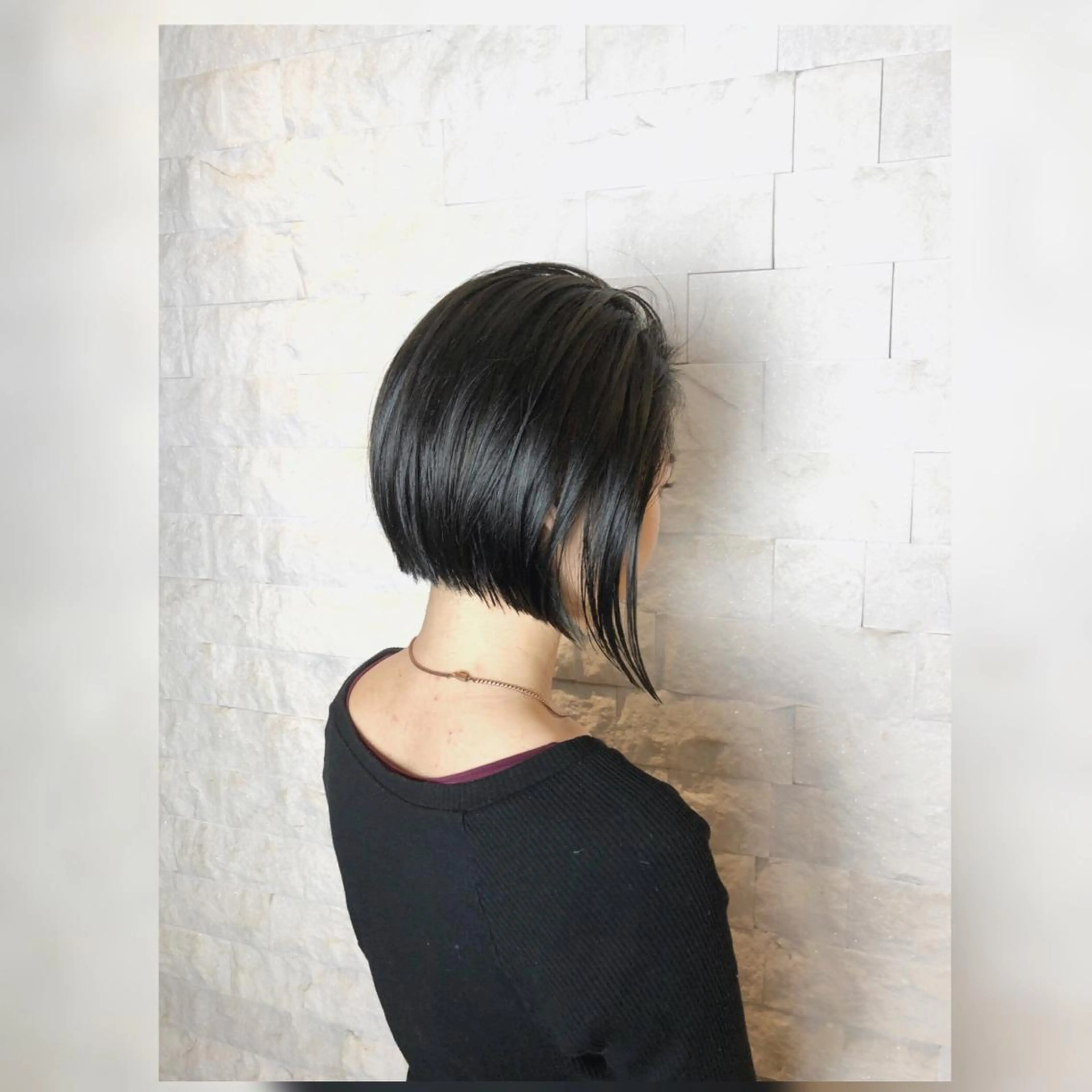 ショート カット 圧倒的美髪ストレート ツダケイタロウのヘアスタイル