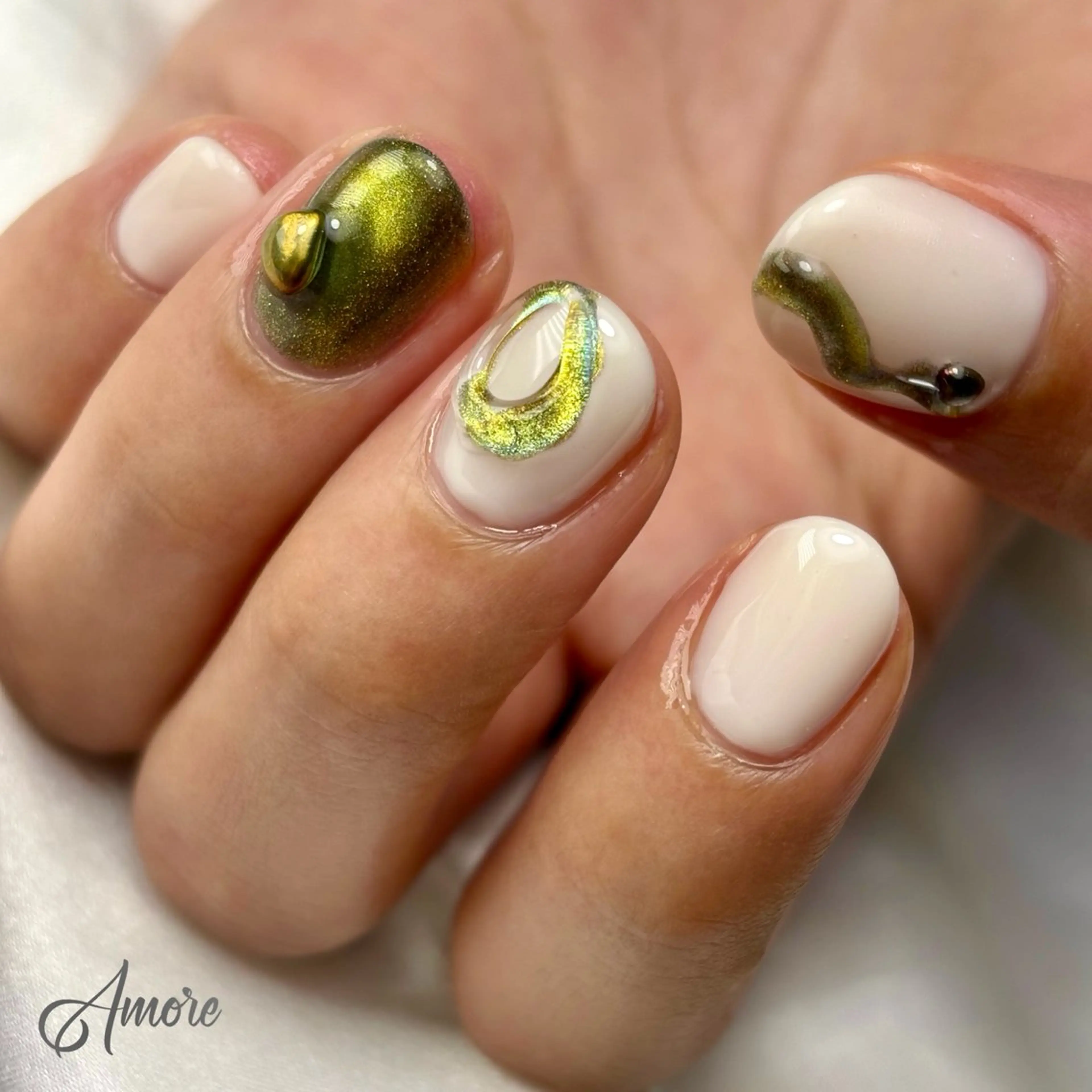 ネイル ジェルネイル キラキラネイル 韓国ネイル マグネットネイル パラジェル You kyehwaのネイルデザイン