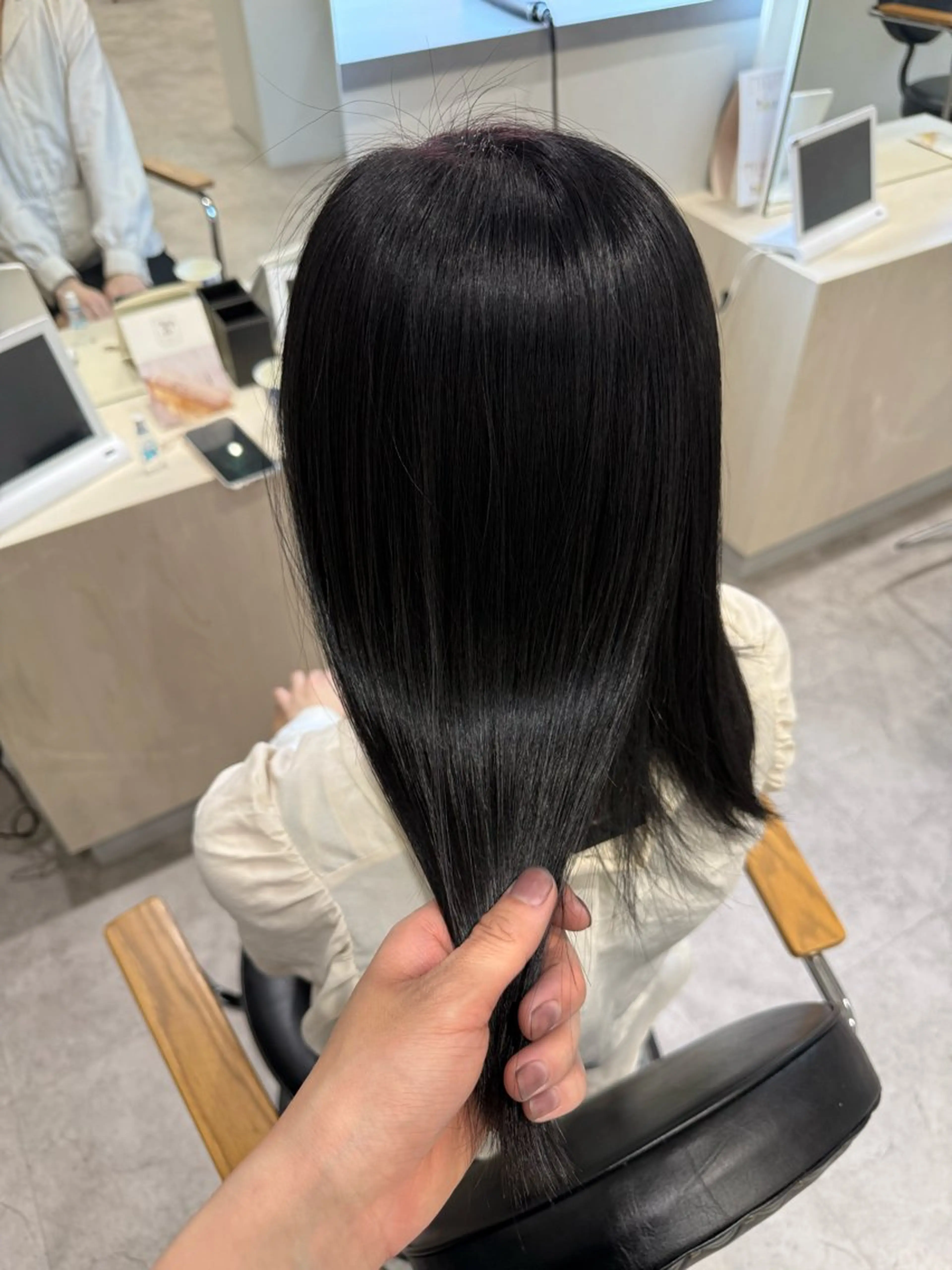 【⭐️うる艶美髪コース⭐️】カット＋ダメージレス縮毛矯正¥14000の写真