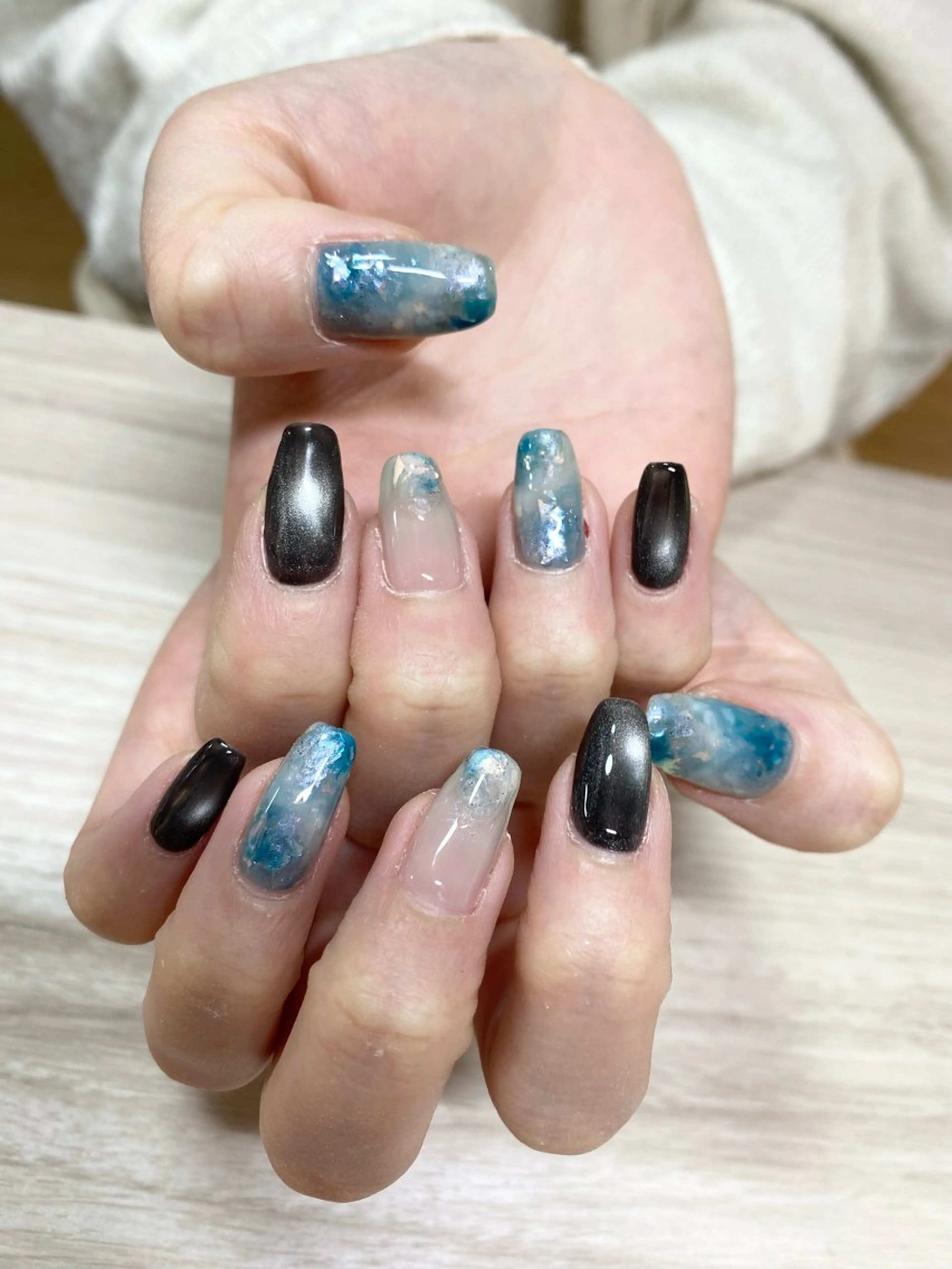 ネイル ハンドネイル Kazami 🌼🌷のネイルデザイン