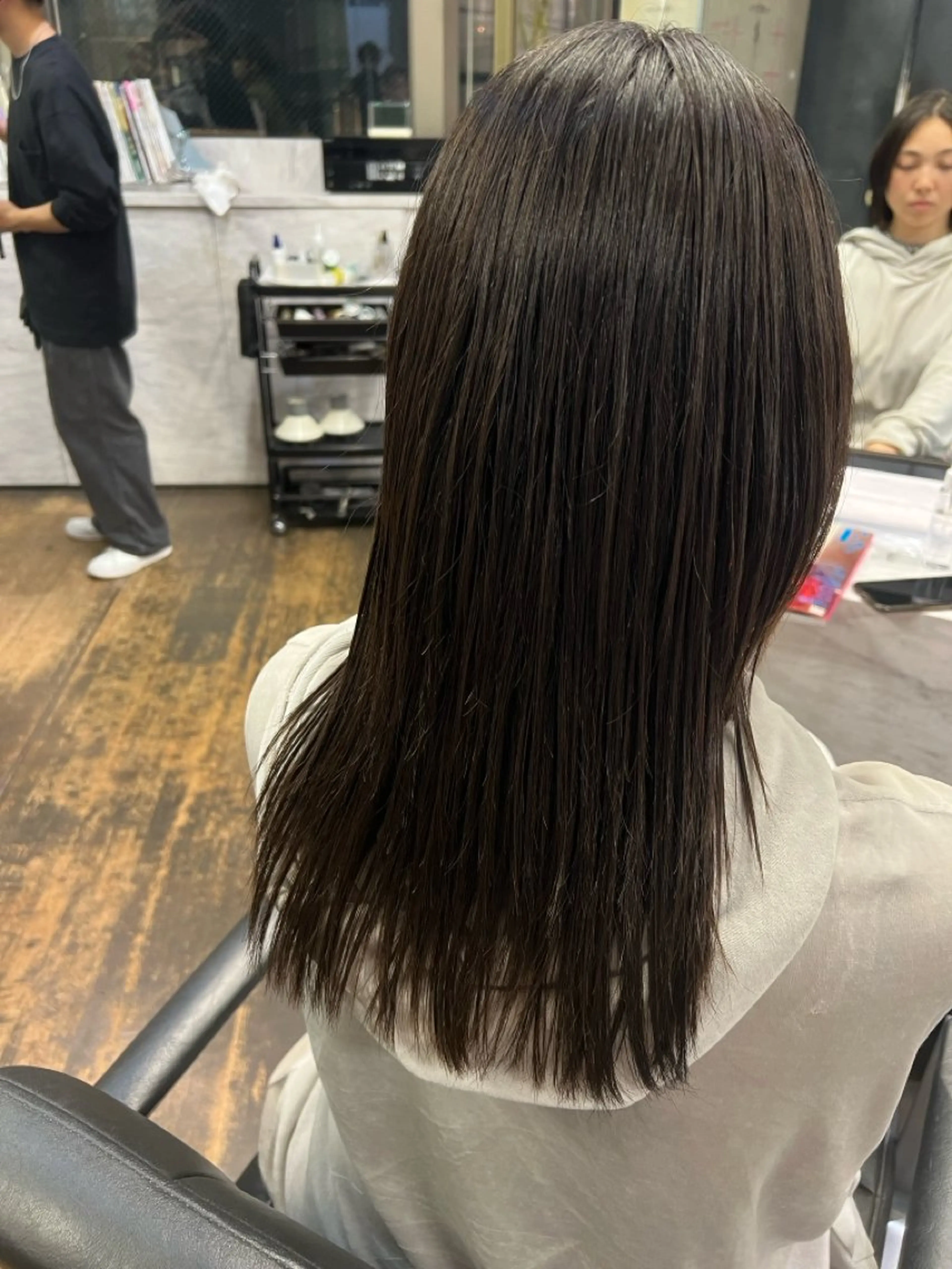 セミロング パーマ セミロングパーマ ストレートパーマ パーマ パーマ、ストレート 🫧ちひろ🫧のヘアスタイル