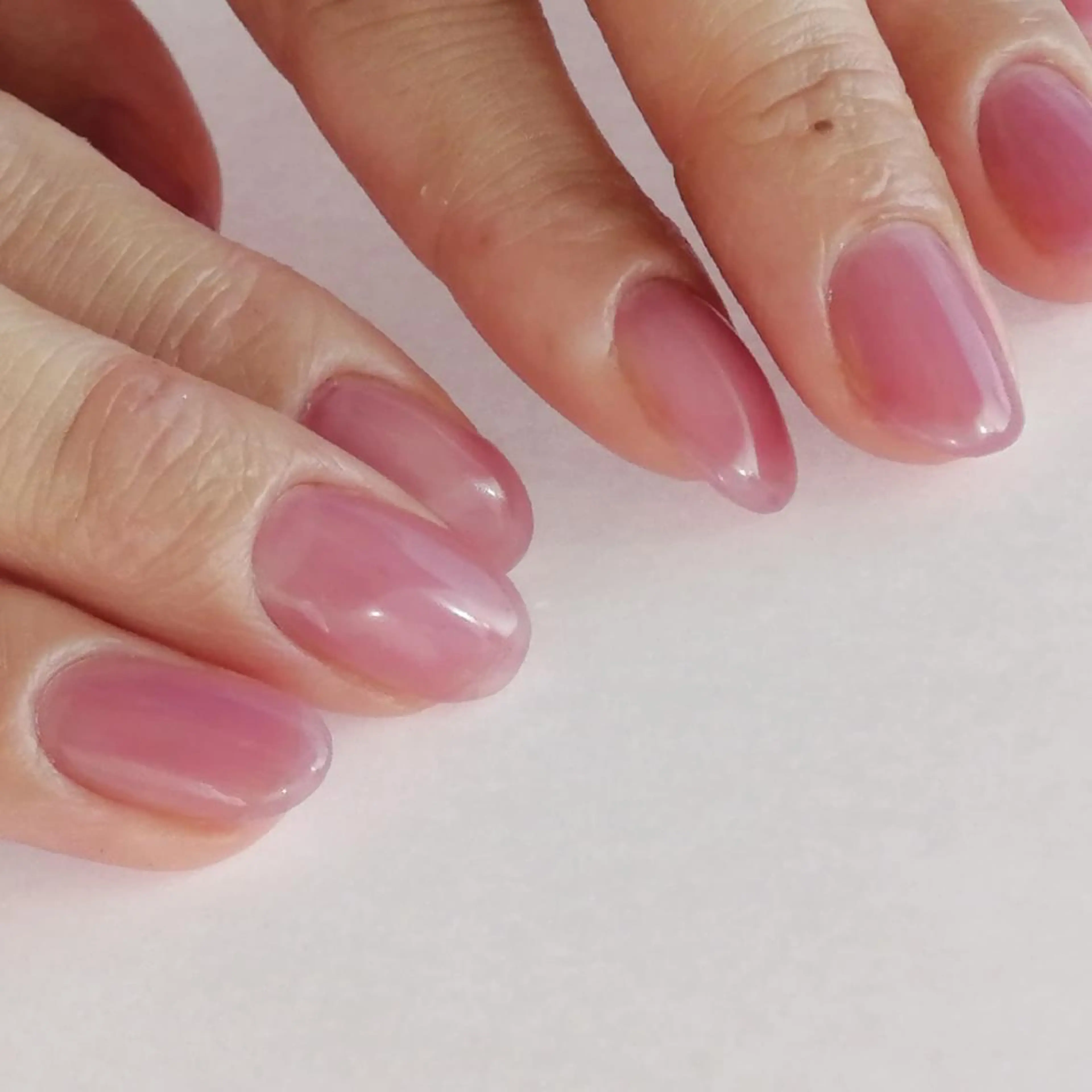 ミディアム ネイル コエリネイル &エステのネイルデザイン