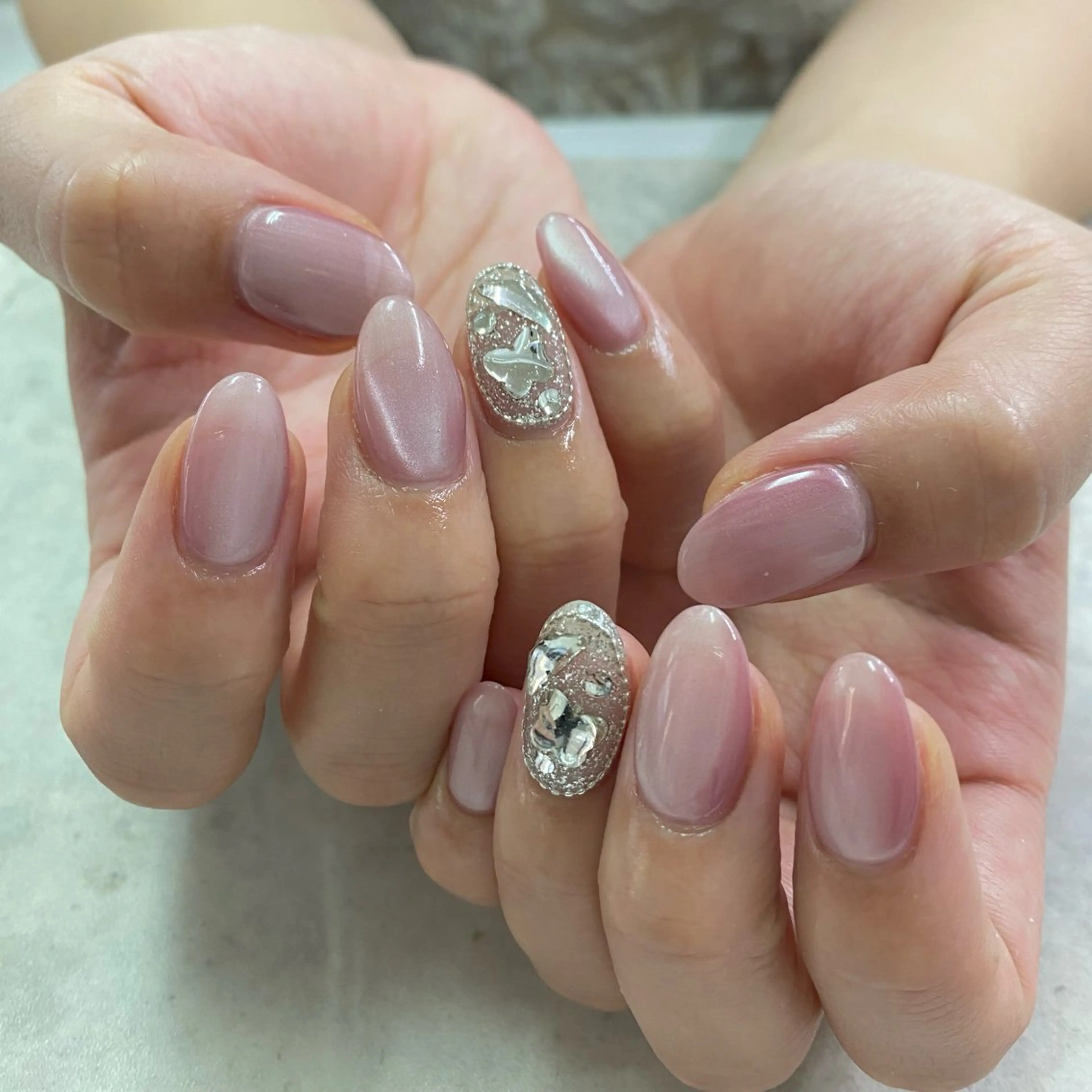 ネイル マグネットネイル ハンドネイル ハンドケア RaLa（ネイル&アイラッシュ）所属・🫧RaLa ⭐︎AYAKA🫧のネイルデザイン