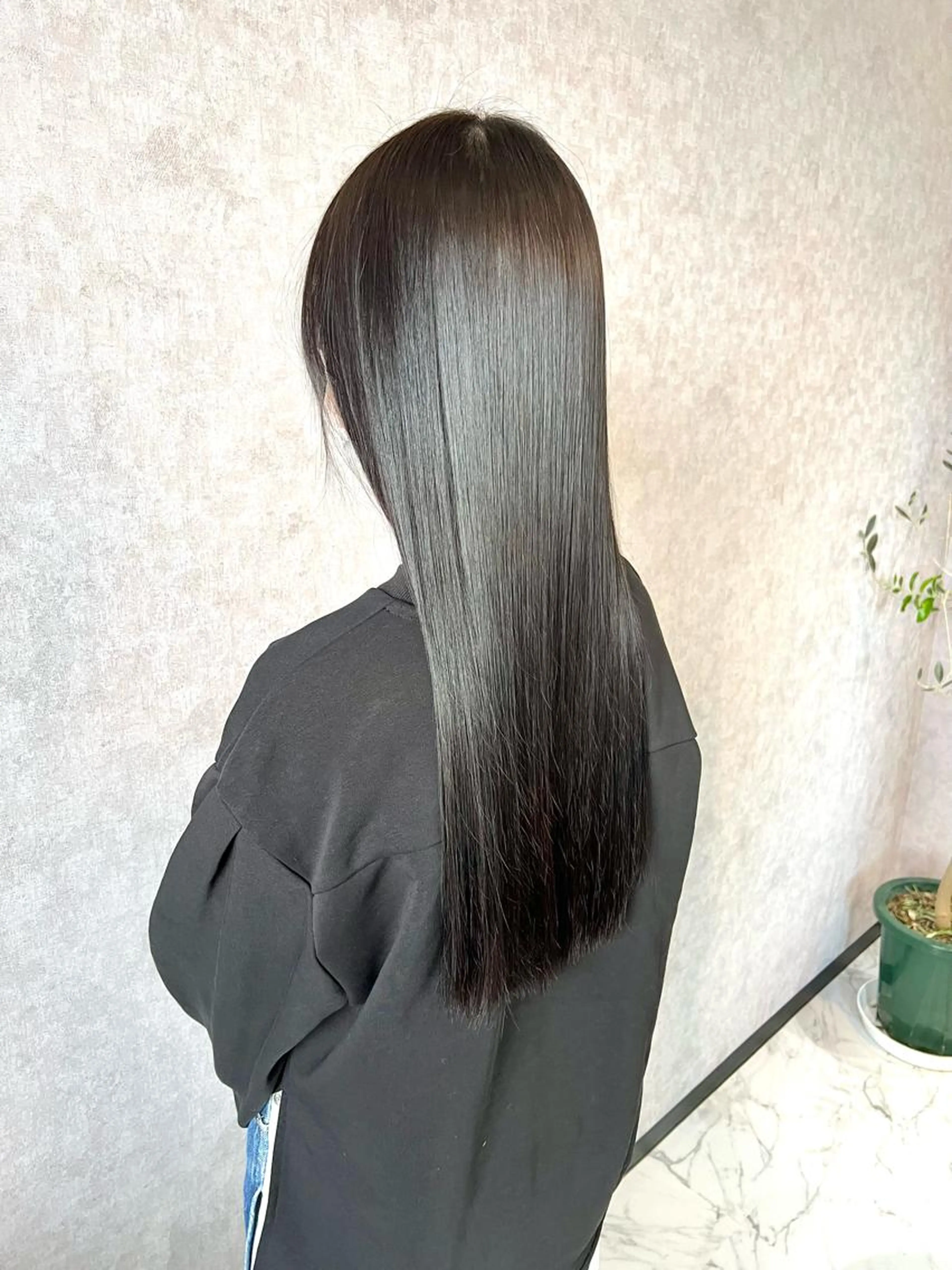 美髪矯正 練習モデルの写真