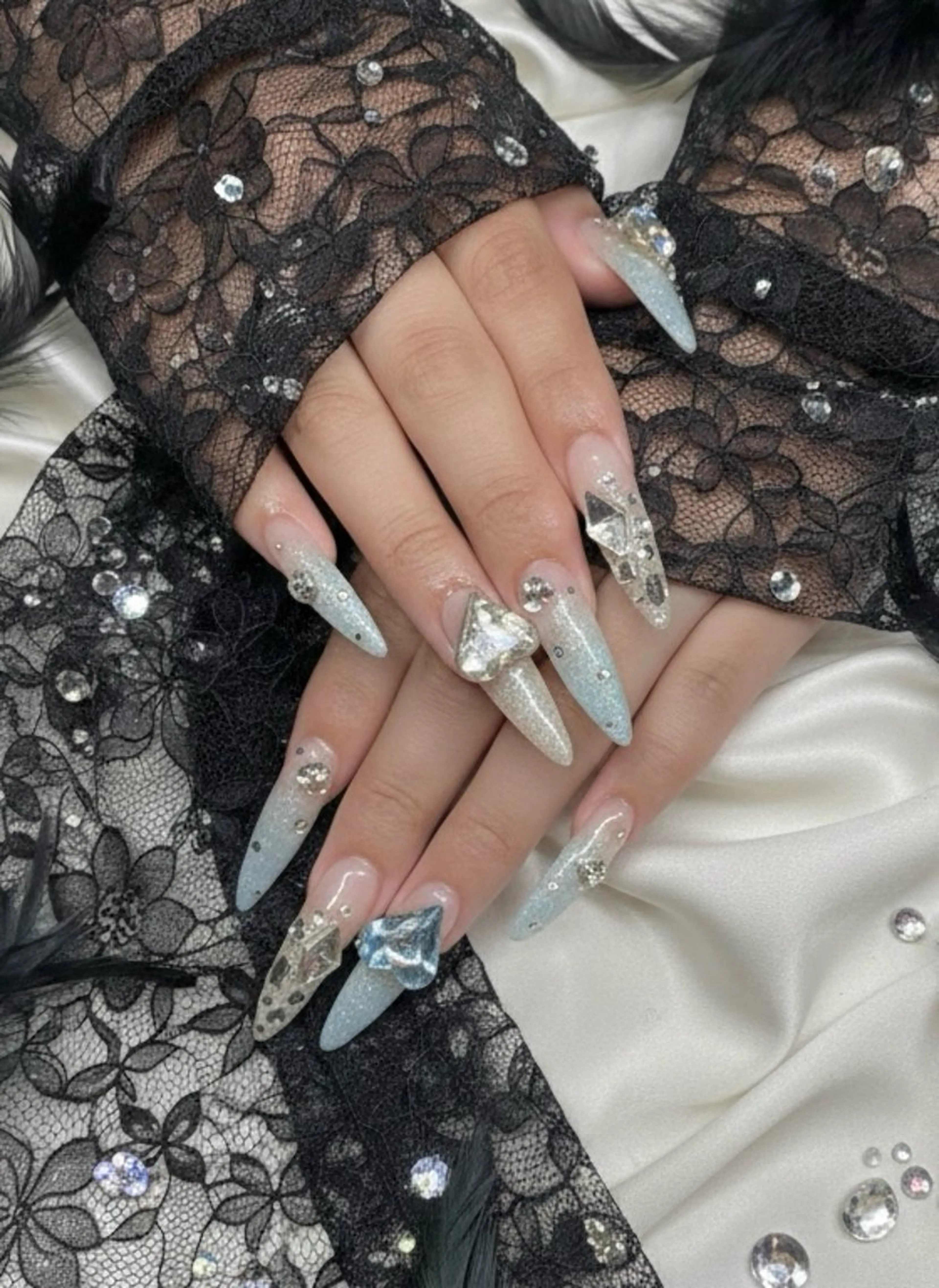 ネイル ホワイト ハンドネイル TUNEHA堂 (当日予約大歓迎)のネイルデザイン