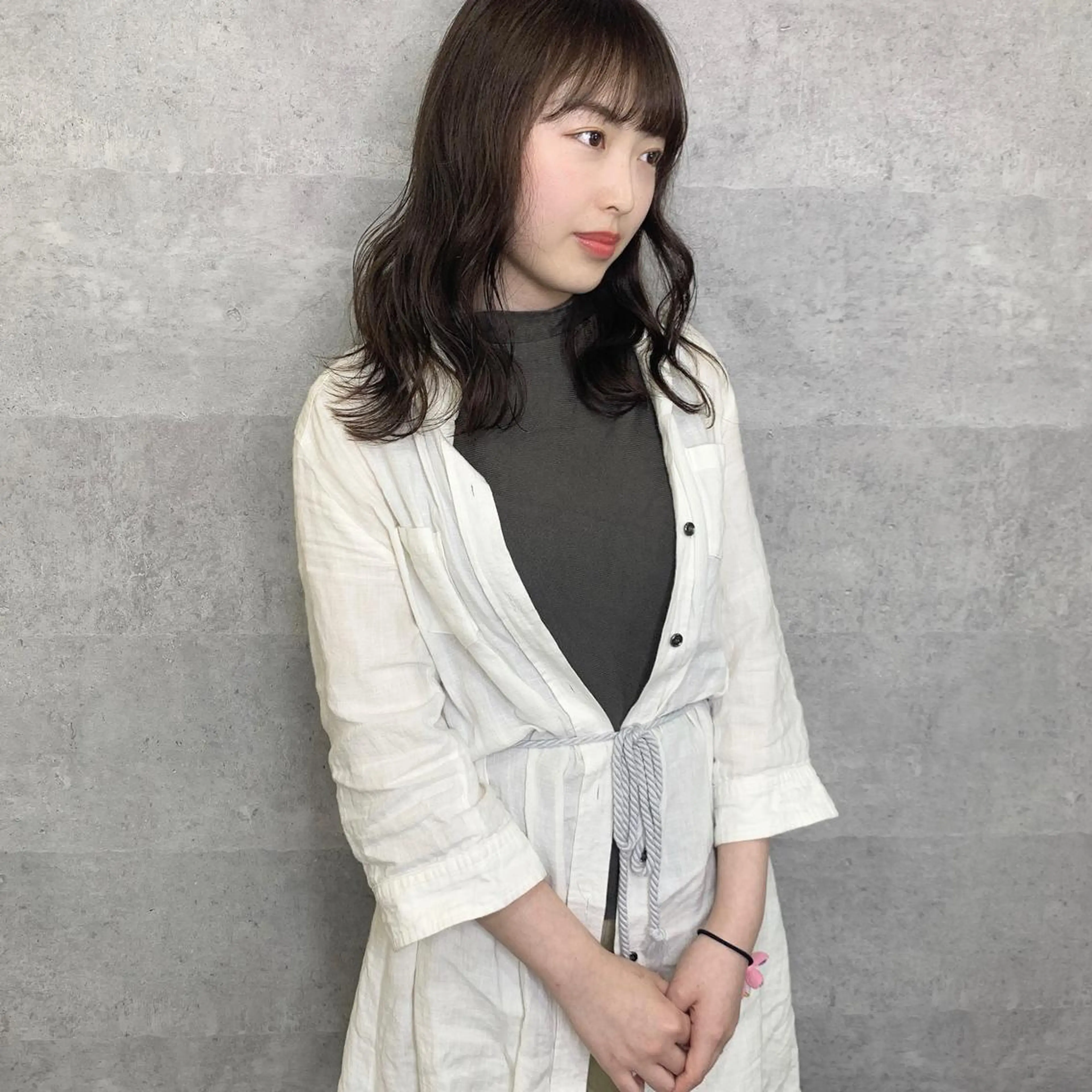 ミディアム カット 似合わせのプロ🕊 美髪矯正/ioriのヘアスタイル