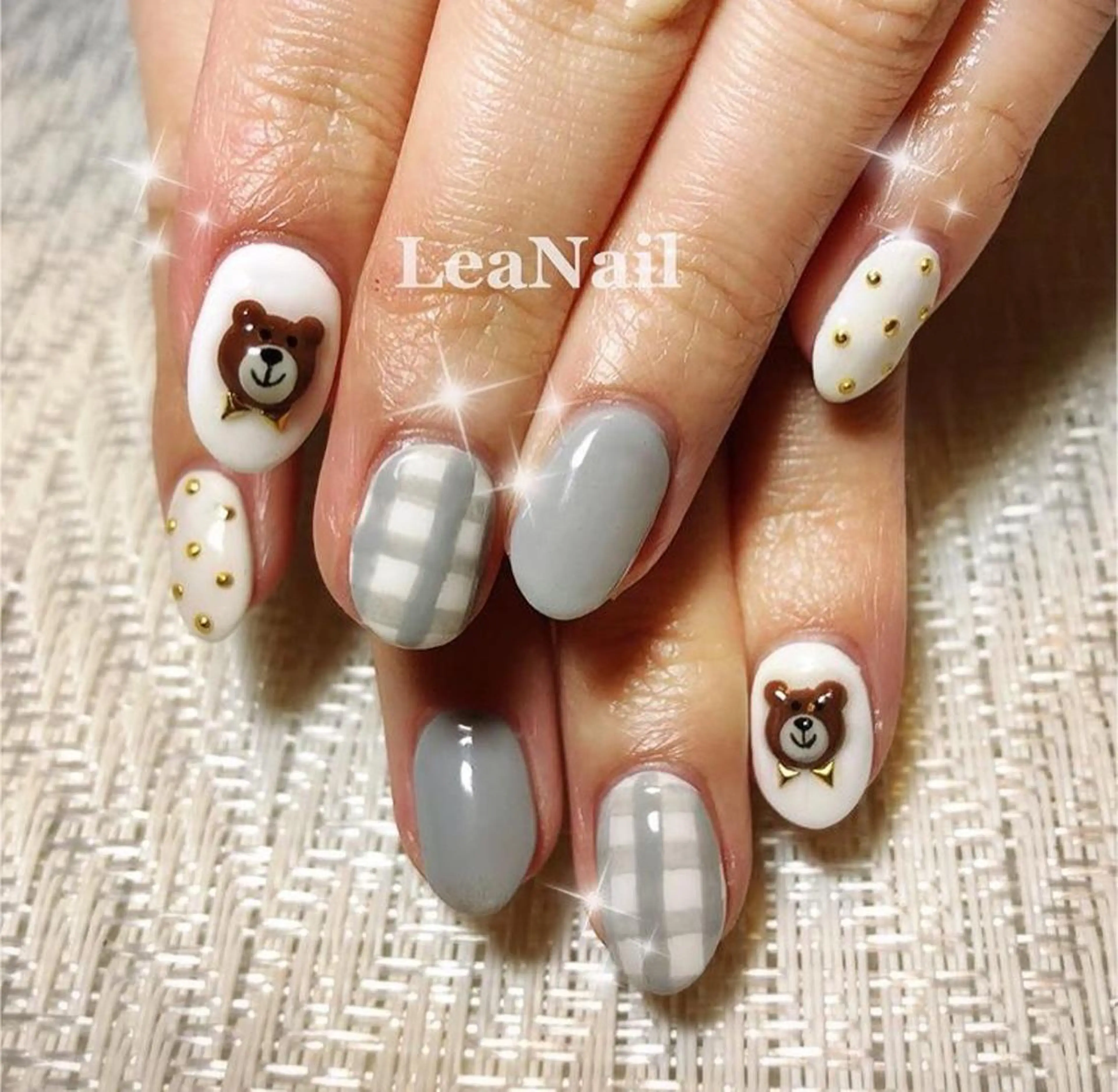 ネイル Lea Nailのネイルデザイン