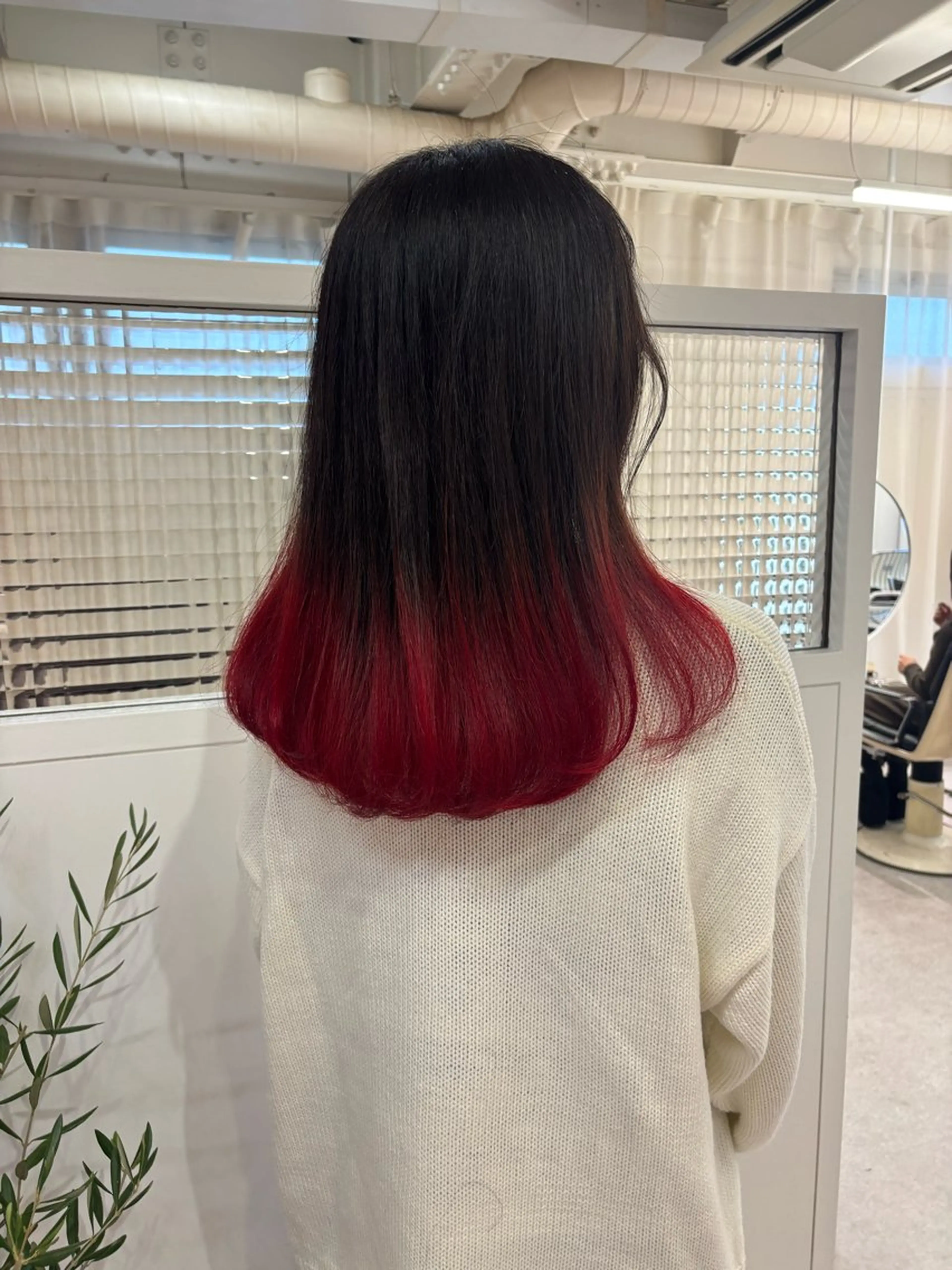 セミロング ヘアカラー トリートメント 韓国レイヤー/ヘア カラー🎀ayamiのヘアスタイル