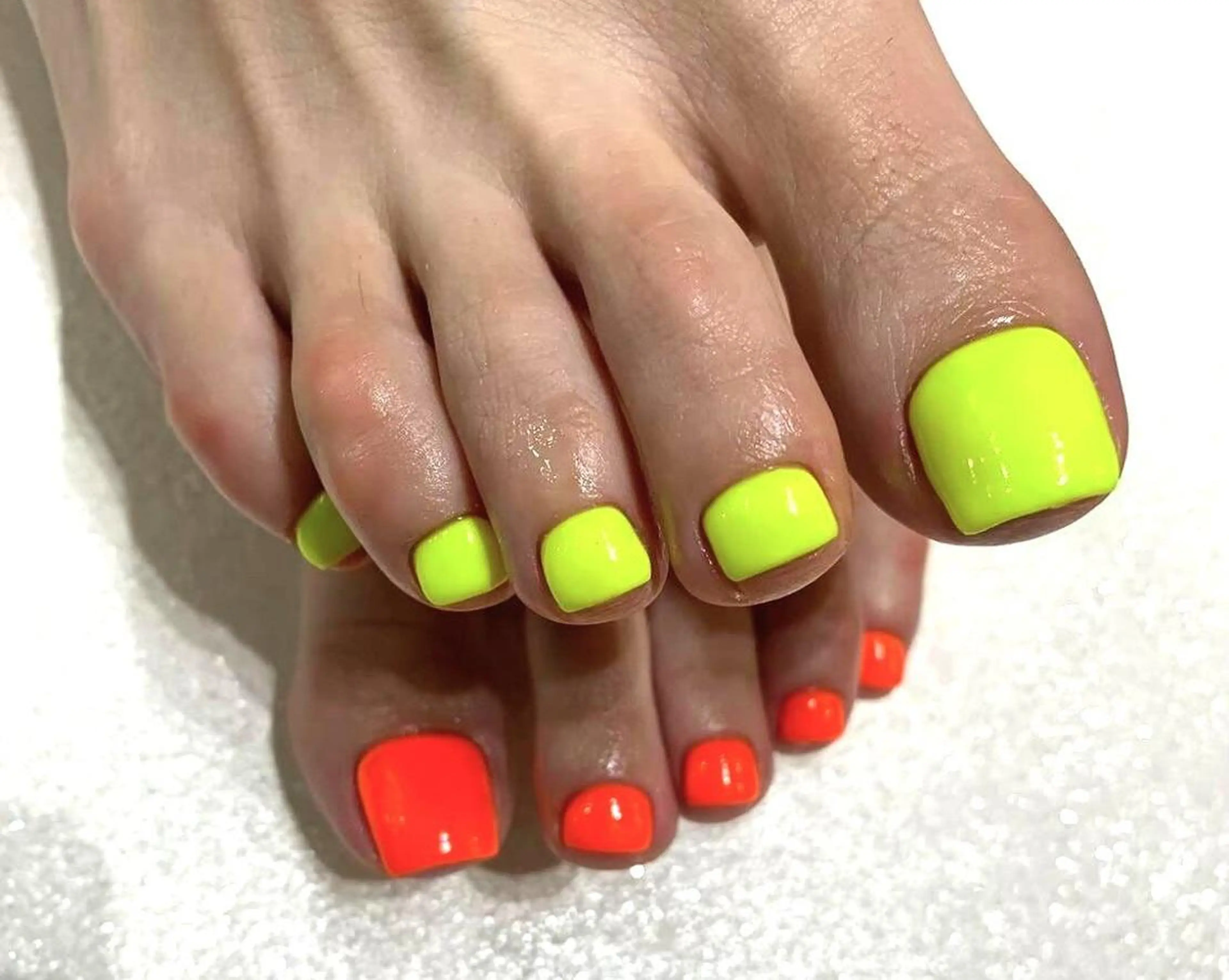 ネイル フットネイル フレンチネイル ジェルネイル 韓国ネイル マグネットネイル DELICAT カヨのネイルデザイン