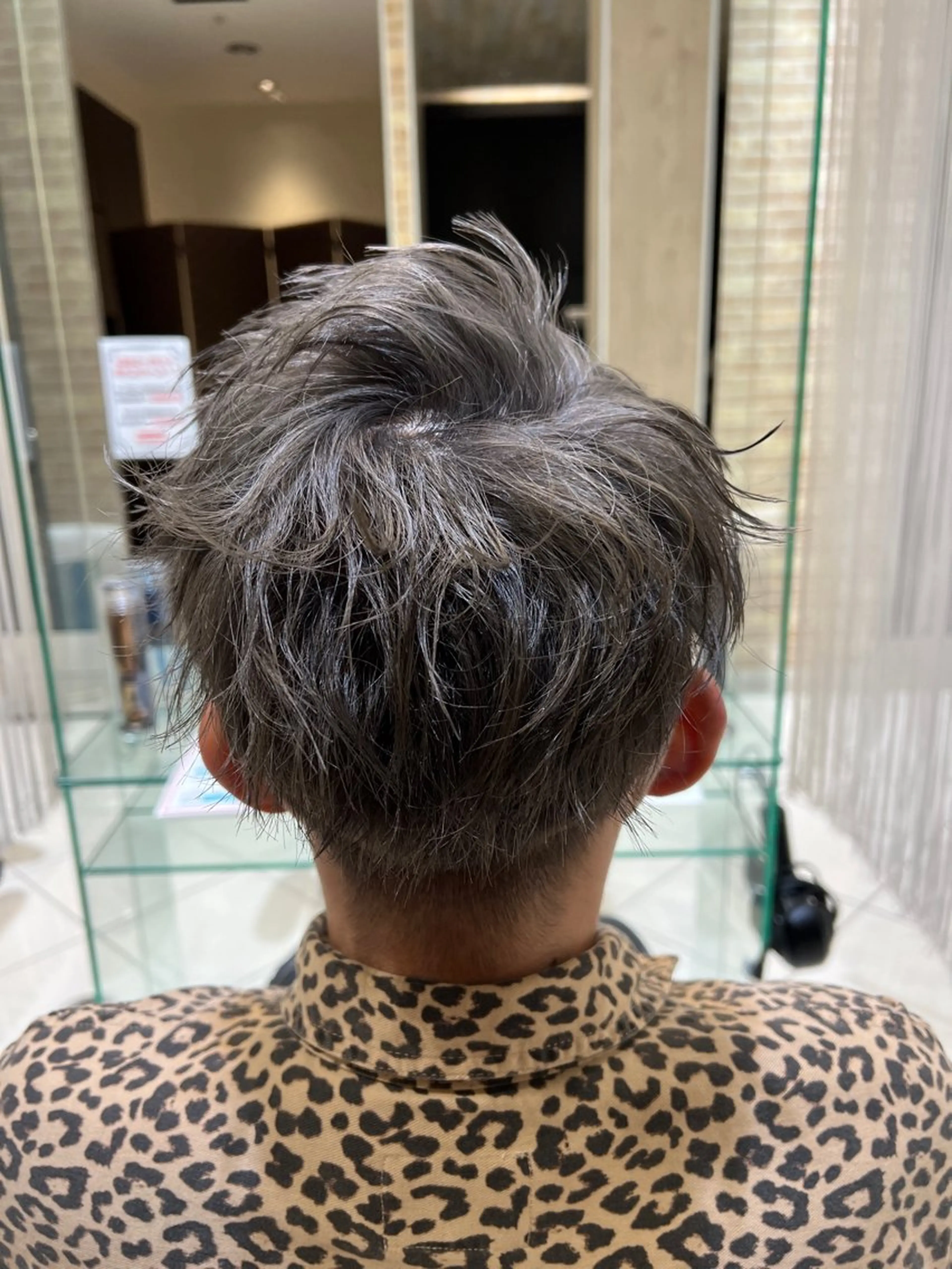 カラー Earth新越谷店所属・👾今話題の男👑 ハヤシダのヘアスタイル