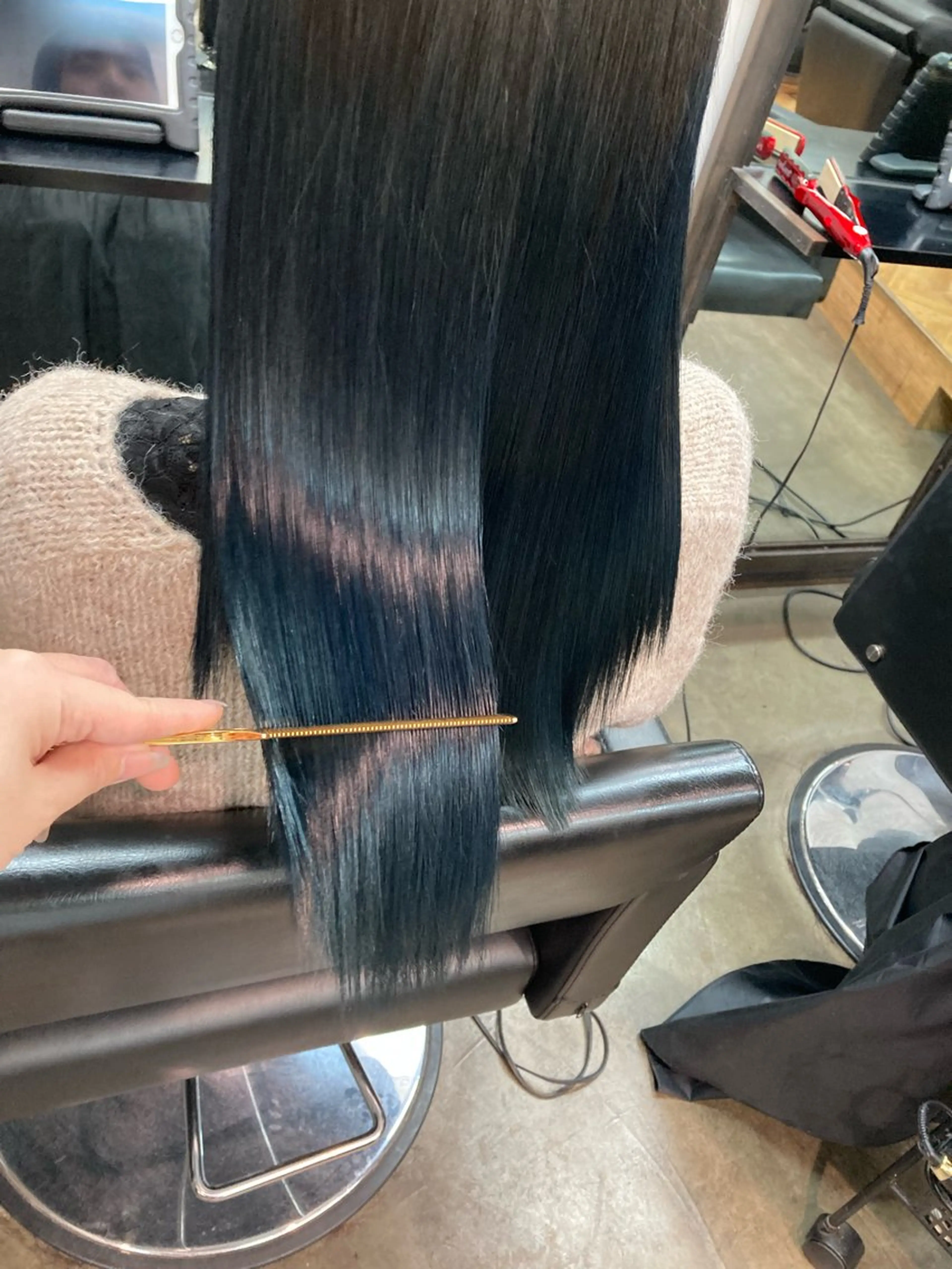 ミディアム ヘアカラー ✨最安値✨エクステ カラー🌼つきな🌼のヘアスタイル