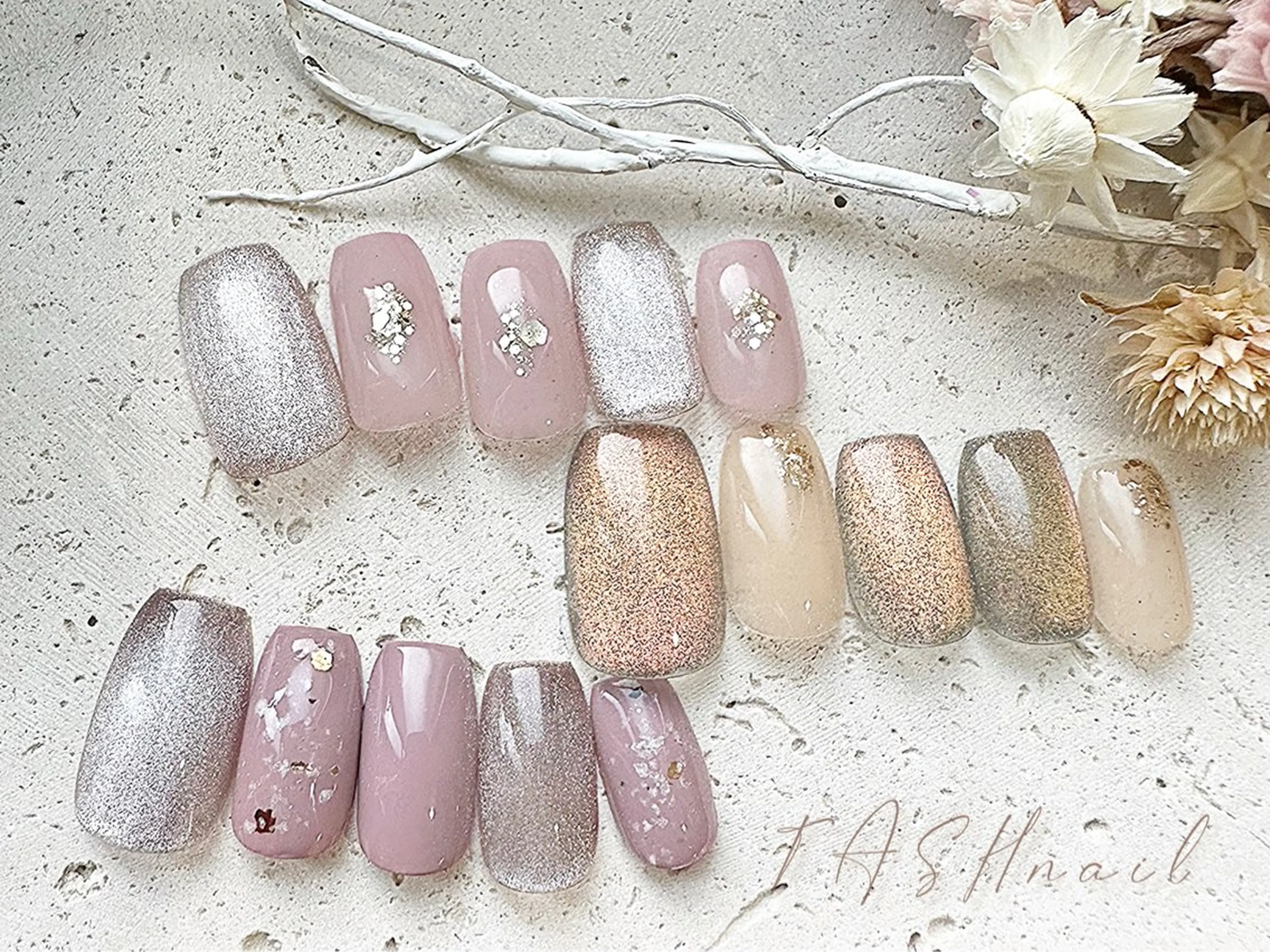ネイル TASH nailのネイルデザイン