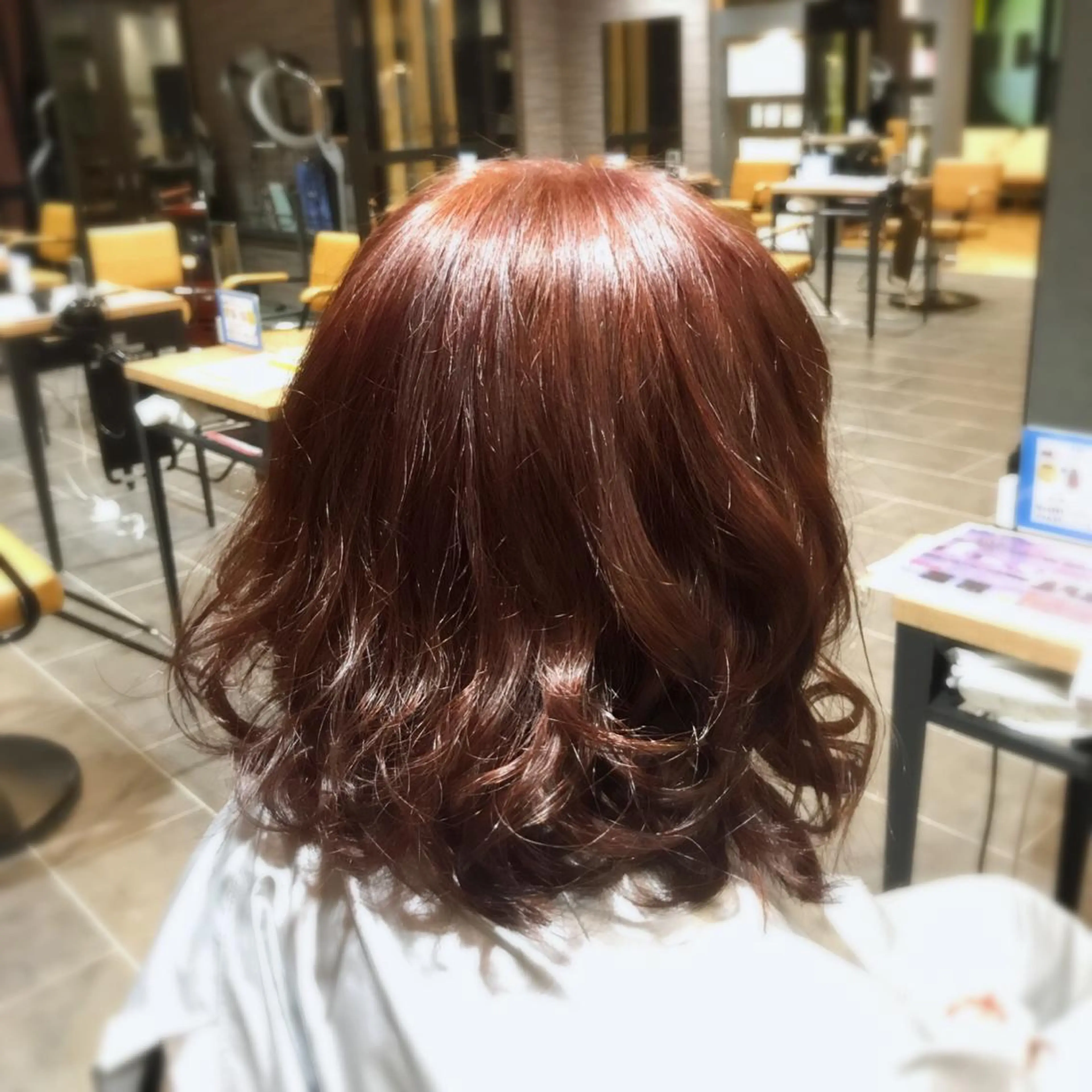 ミディアム カラー ピンクカラー 【髪質改善】 夏目結以のヘアスタイル