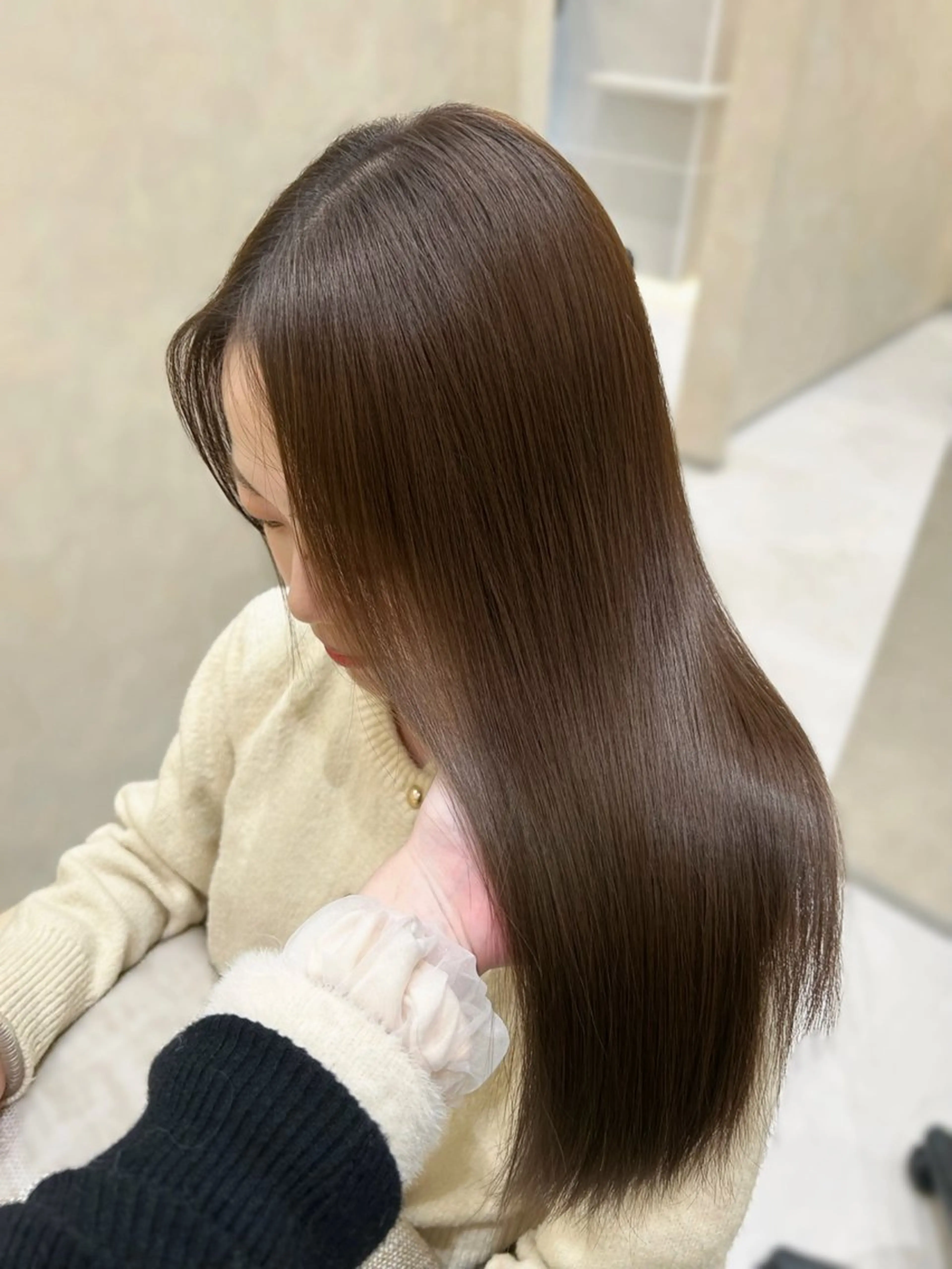 ロング カラー オリーブカラー 髪質改善 トリートメント ヘアカラー トリートメント zina ୨୧˖* moeのヘアスタイル