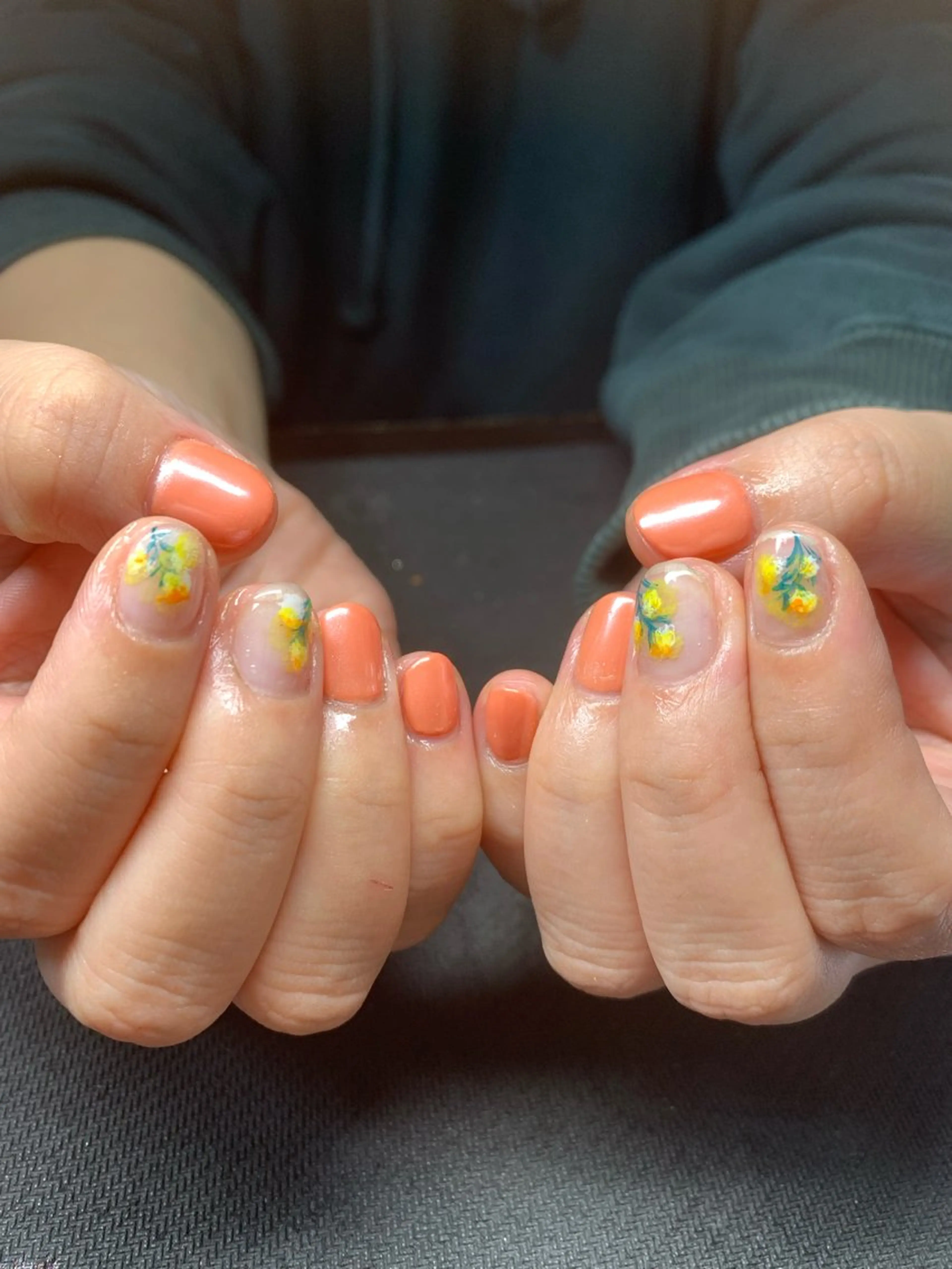 ネイル 持ち込み mana_momo_nail所属・百谷 このみのネイルデザイン