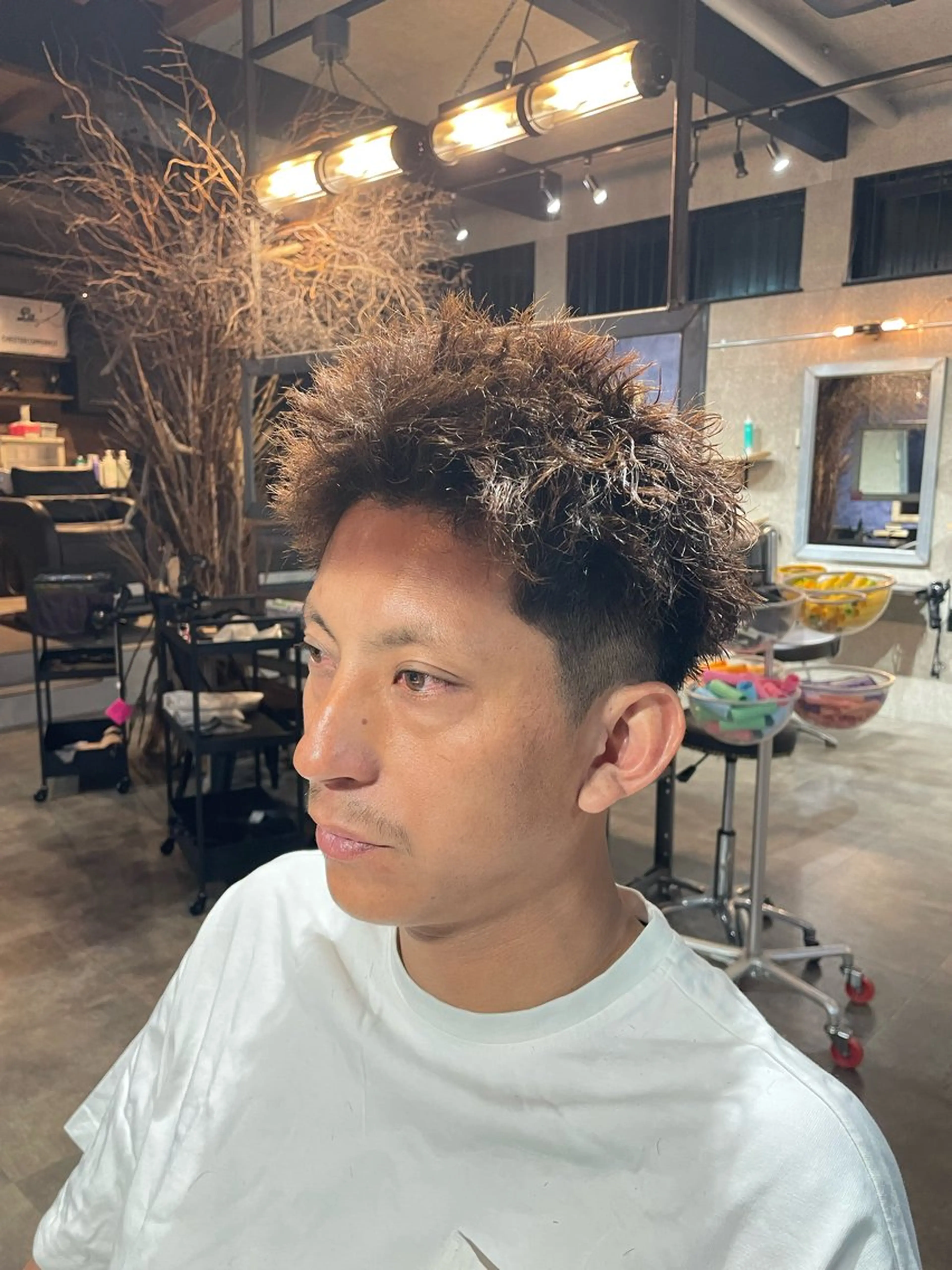 ショート パーマ メンズ カット パーマ litbyfifth 濵崎寛太のヘアスタイル