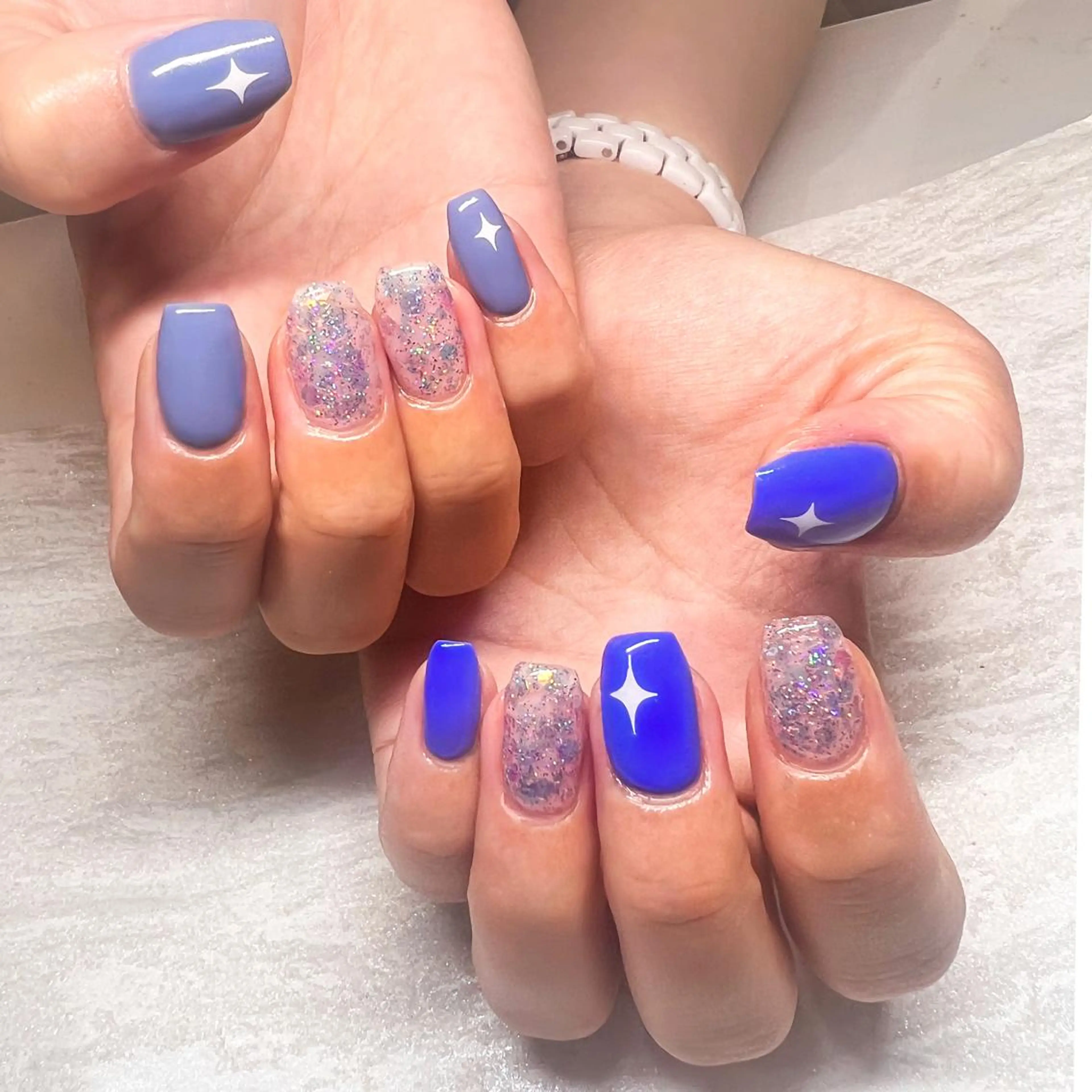 ネイル LEFTNAILS フィルインニュアンスのネイルデザイン