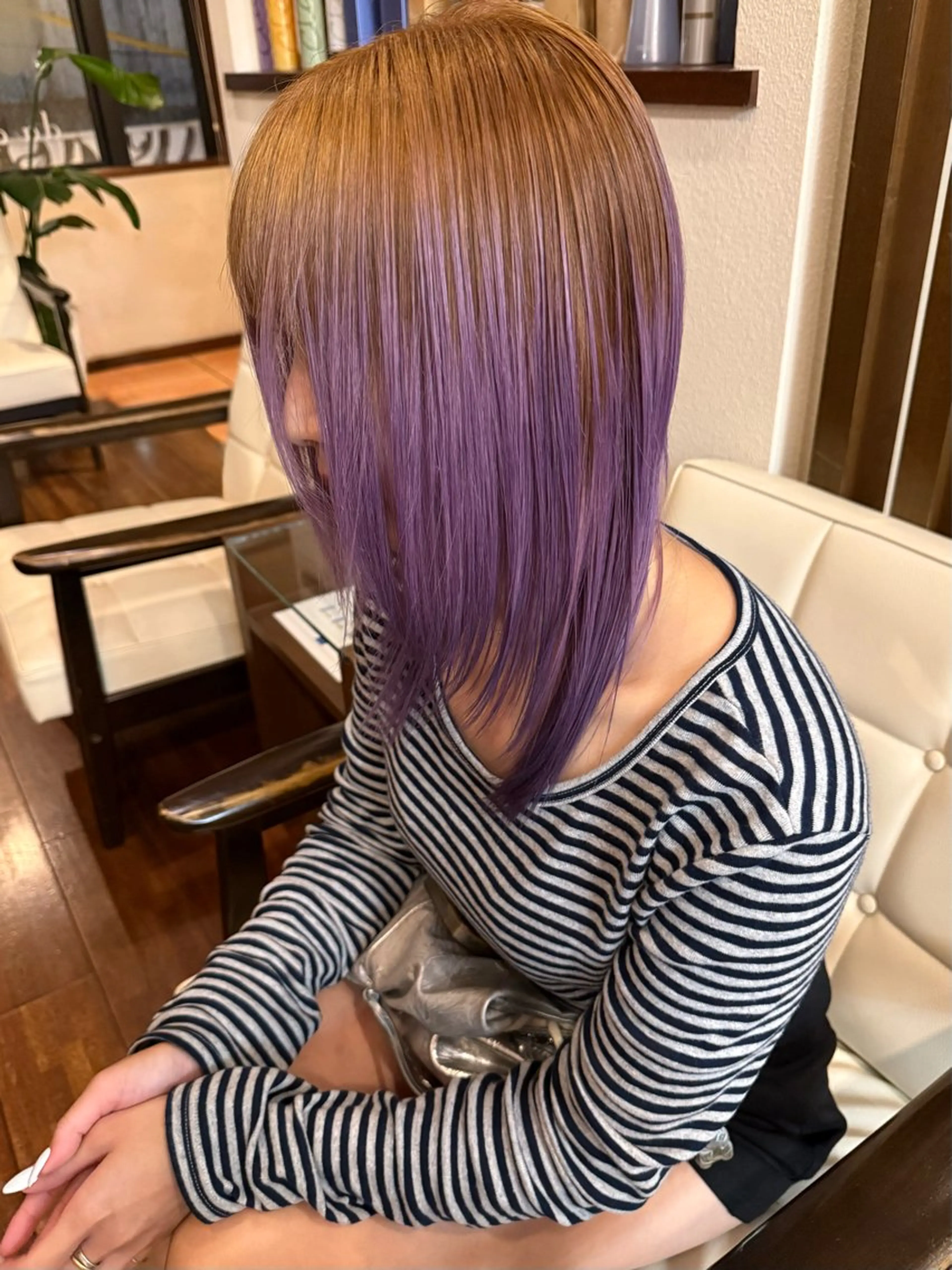 ミディアム カラー ブラウンカラー カット ヘアカラー トリートメント 髪質改善ｶﾗｰ ｹｱﾌﾞﾘｰﾁ/ﾀﾑのヘアスタイル