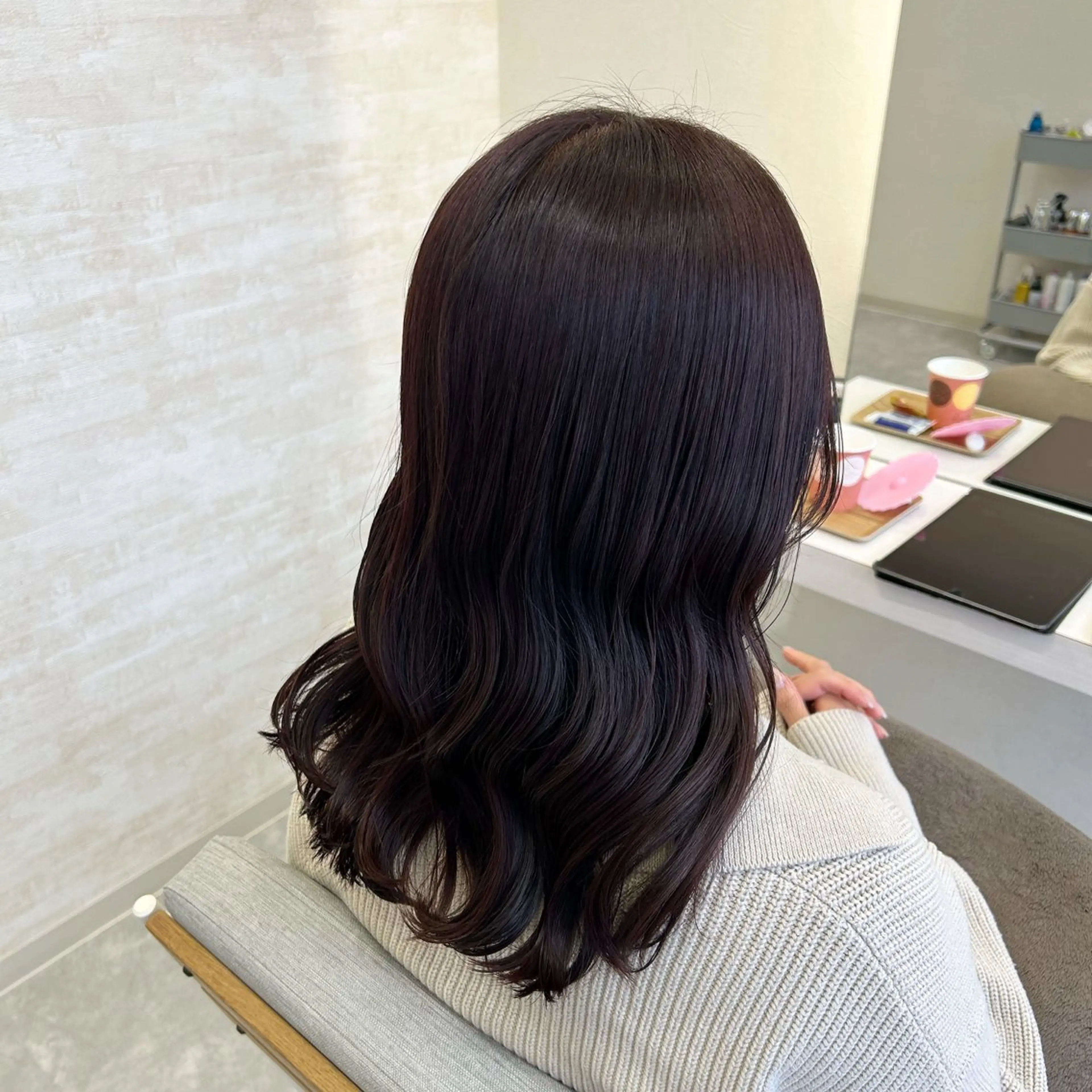 ミディアム カラー ヘアアレンジ ヘアカラー トリートメント 髪質改善&艶感カラー 🪄岡井美結のヘアスタイル