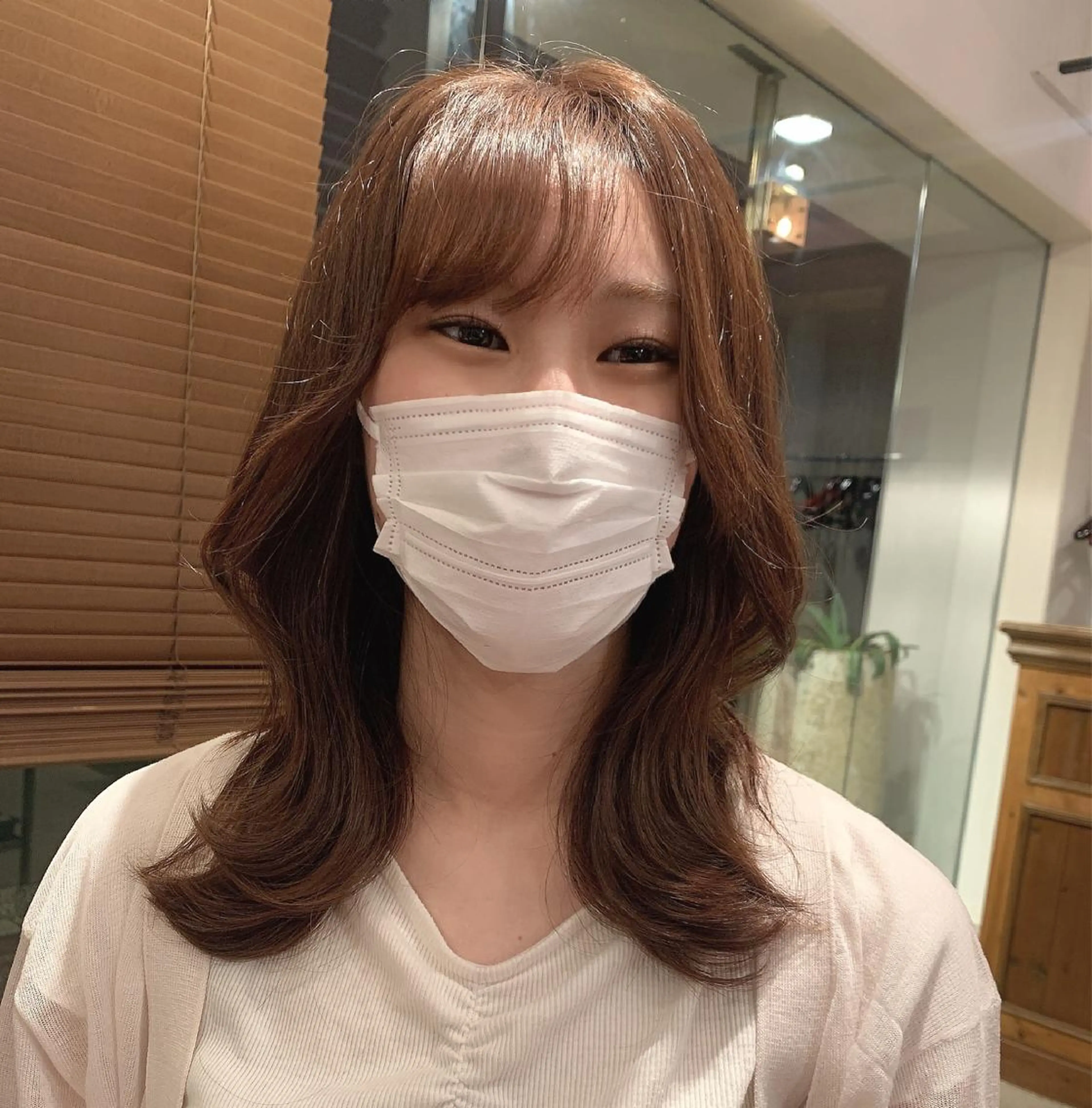 ミディアム カラー 透明感/オリーブ/ グレージュ/YUKAのヘアスタイル