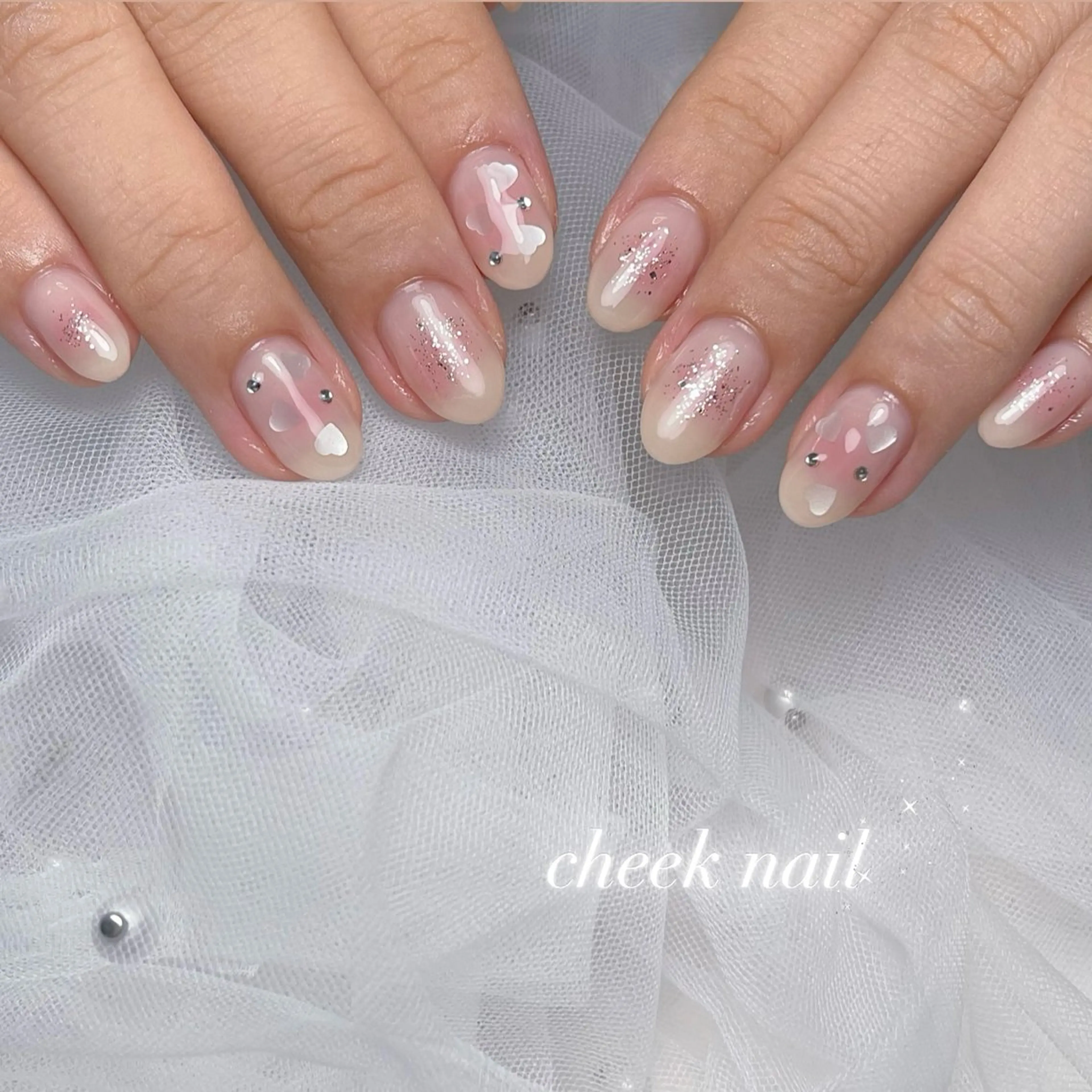 ネイル アートネイル 長さ出し ジェルネイル 韓国ネイル 持ち込み ハンドネイル RE SALONのネイルデザイン